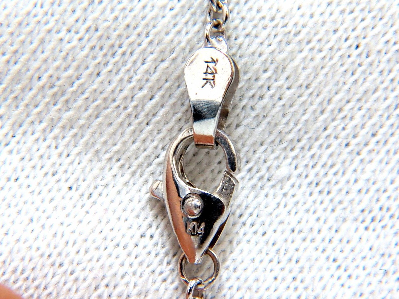 Collier à cinq grappes de diamants naturels de 6,50 carats en forme de fleur en or 14 carats en vente 1
