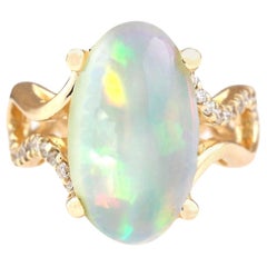 Bague en or jaune 14 carats avec opale naturelle et diamants 