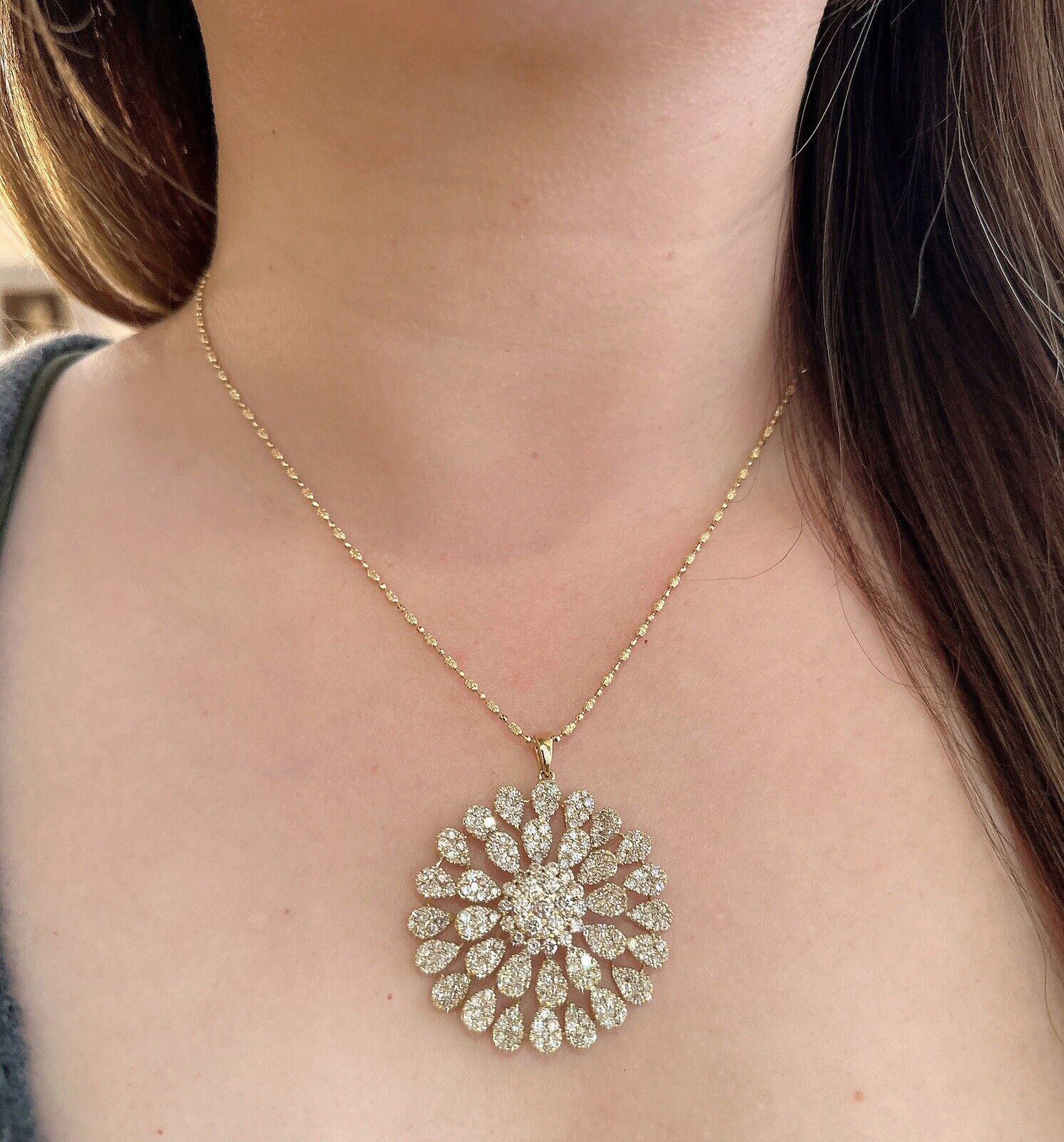 6.50 carat Pave Diamond Flower Medallion Pendant Necklace 18k Yellow Gold For Sale 1