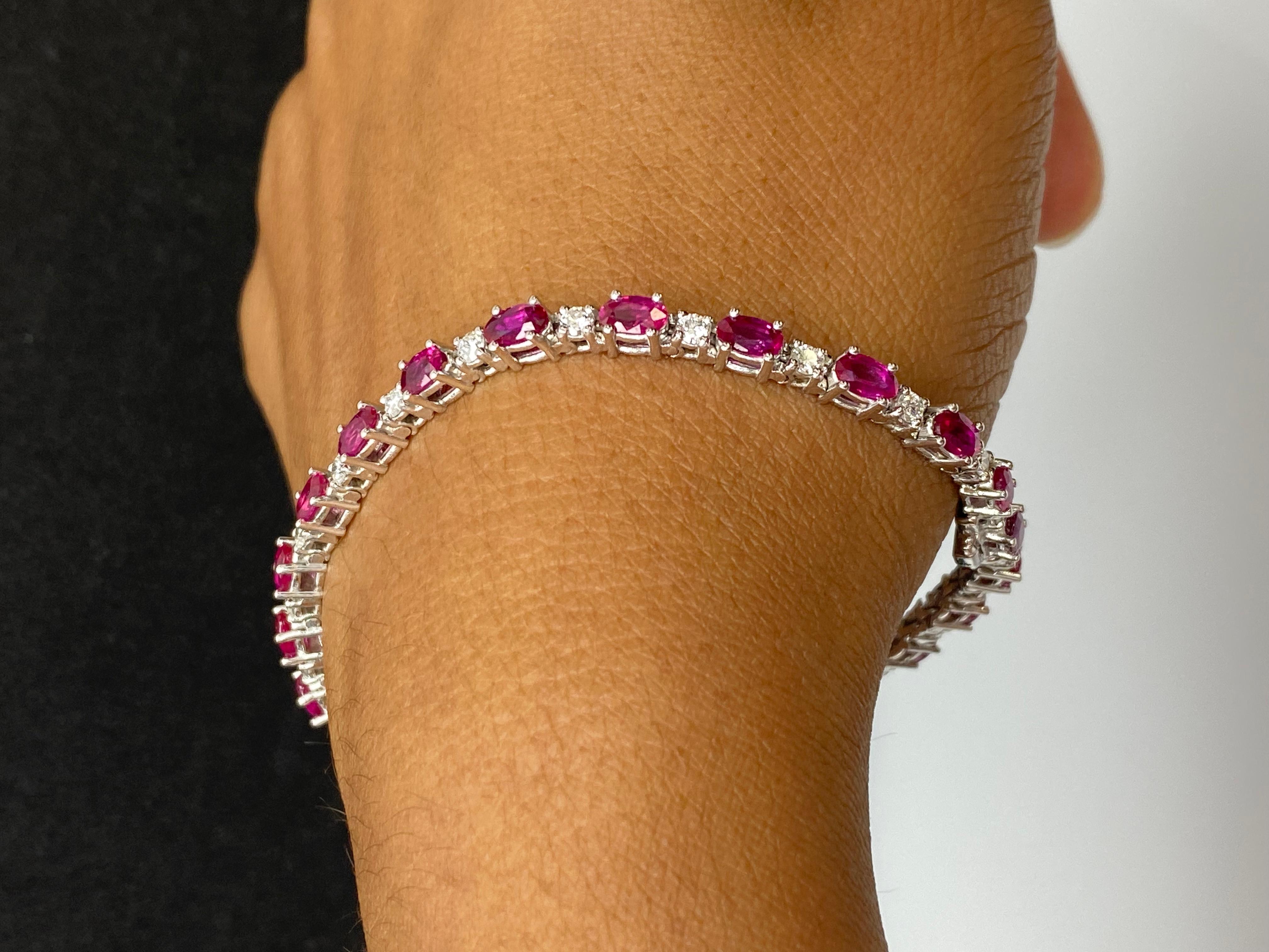 6,50 Karat Rubin und Diamant-Tennisarmband aus 14K Weißgold im Angebot 4