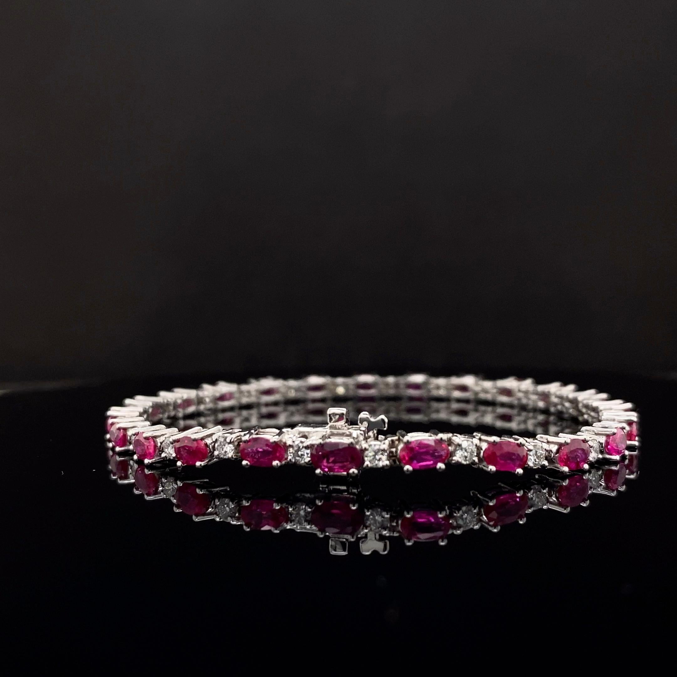 6,50 Karat Rubin und Diamant-Tennisarmband aus 14K Weißgold im Angebot 9