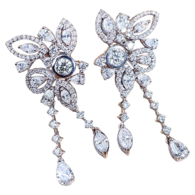 Orecchini in oro 14k con diamanti di forma mista da 6,50 carati
