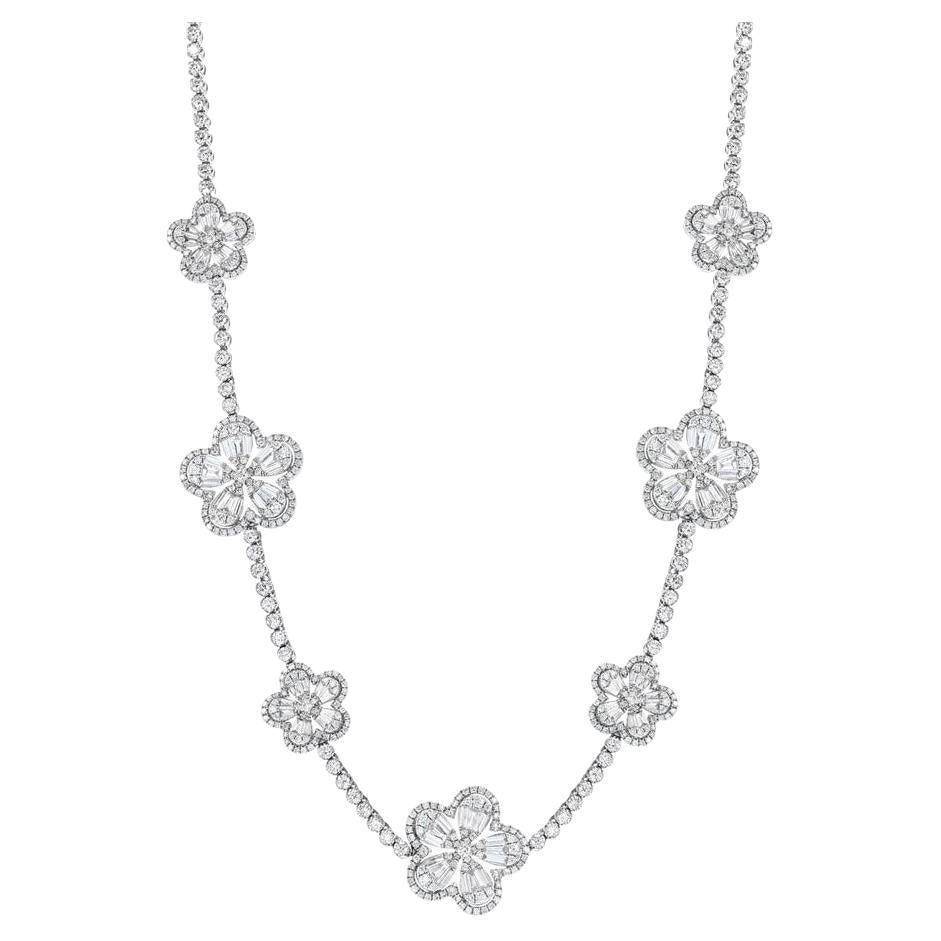 6,50 ct. Blume Multishape Abschnitt Diamant-Halskette im Angebot