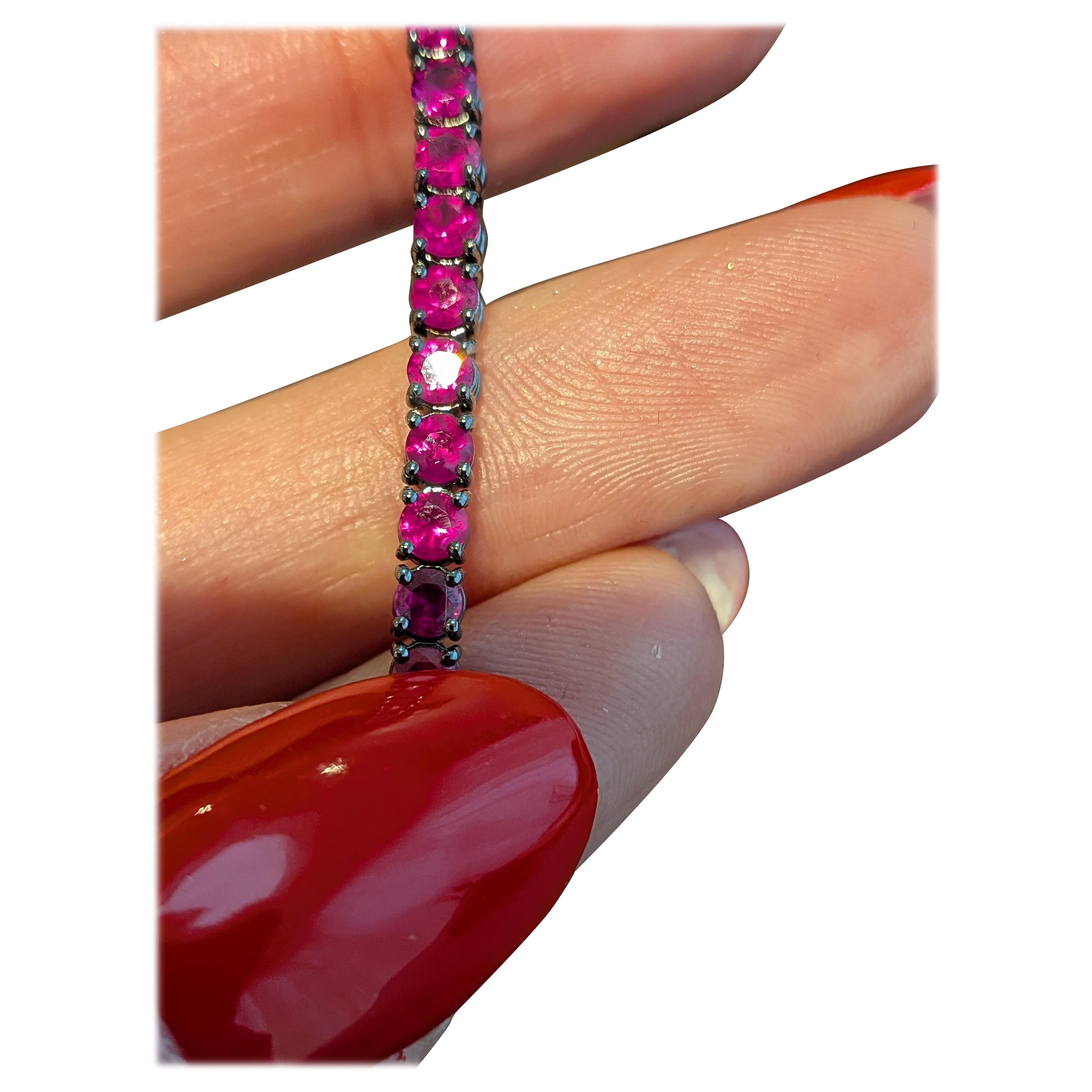 Pulsera de tenis de rubí natural rosa de 6,50 ct en oro negro de 18 quilates 18 cm x 2,8 mm MXHM en venta