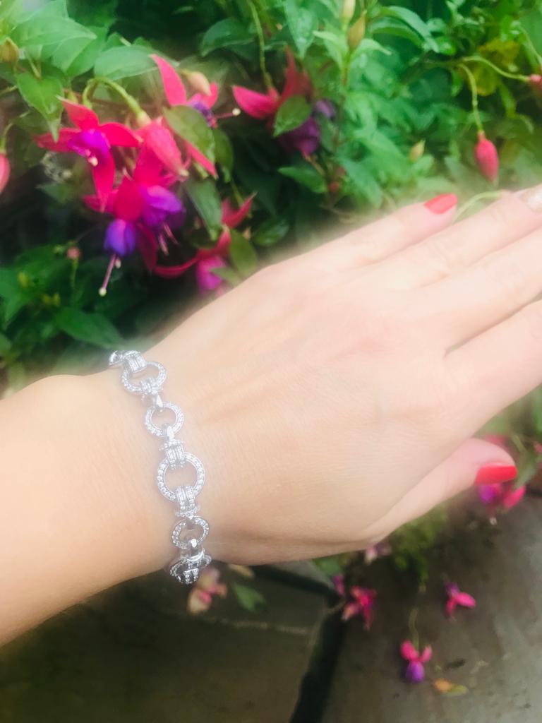 Art déco Bracelet à maillons circulaires rétro en argent sterling et zirconia cubique de 6,51 carats en vente