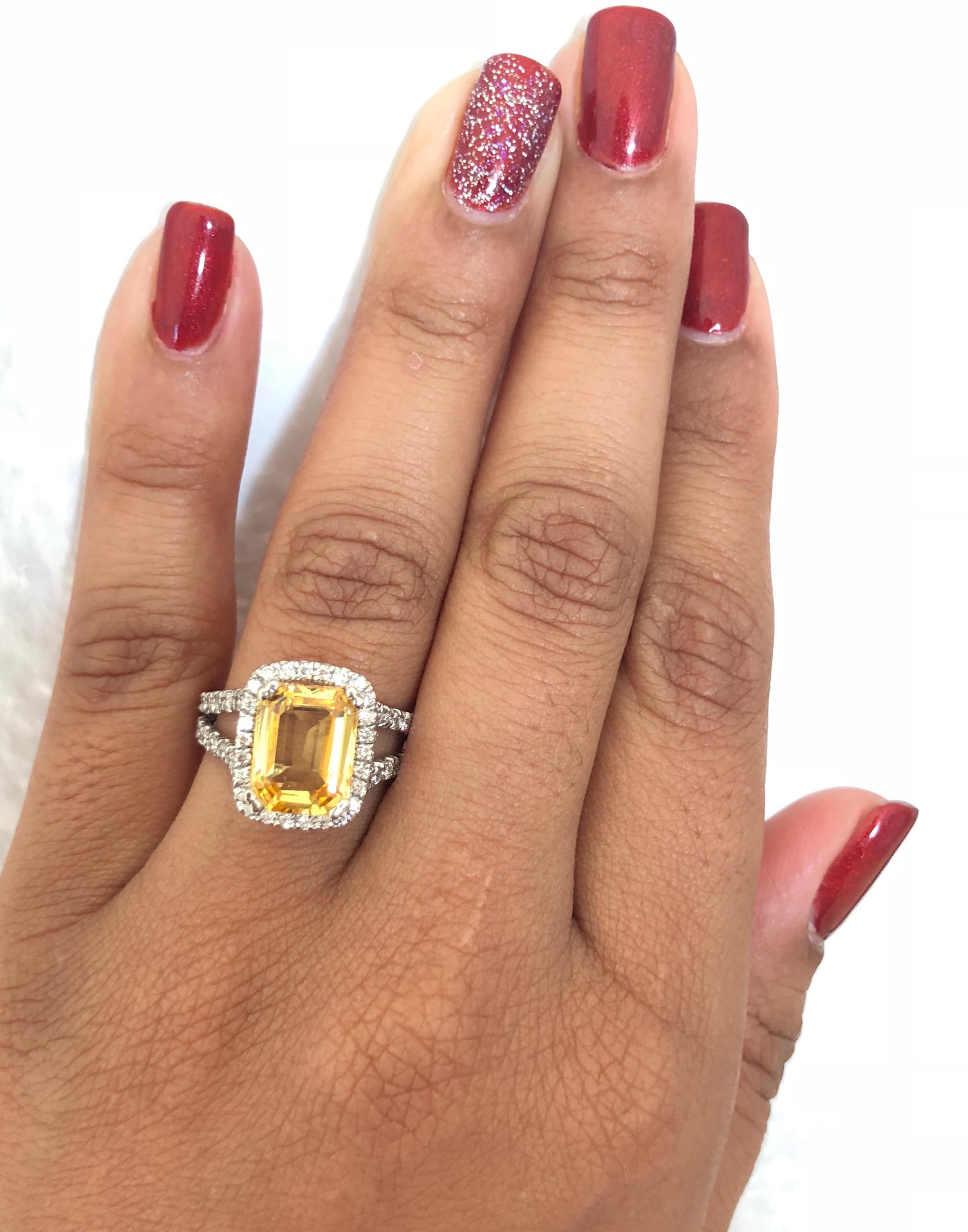6.51 Carat GIA Certified Yellow Sapphire and Diamond 14 Karat Yellow Gold Ring In New Condition In Los Angeles, CA