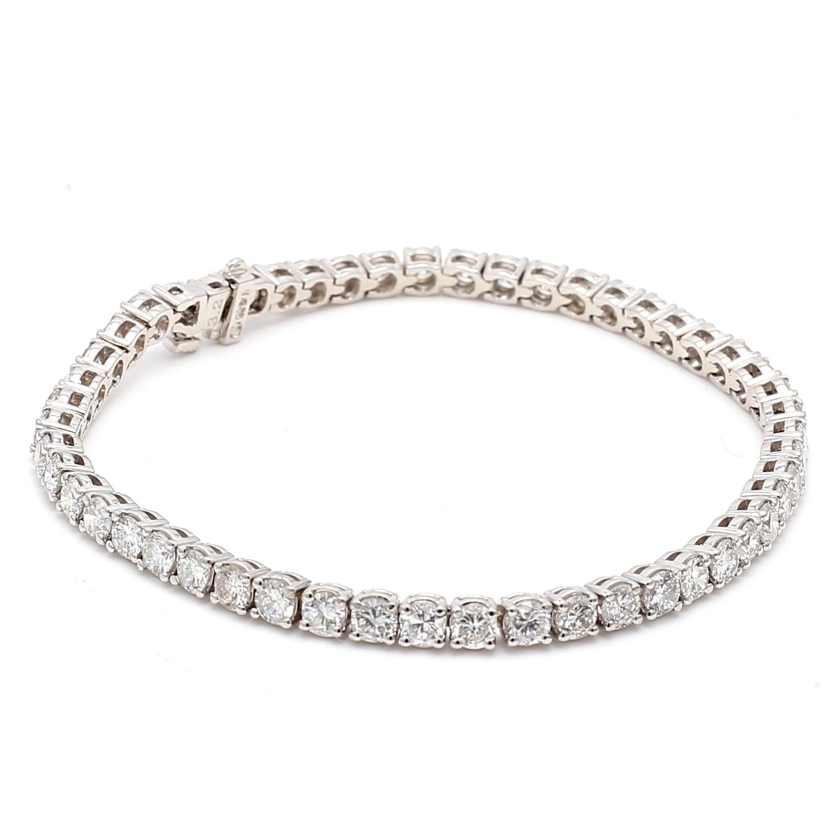 Pulsera de tenis de oro blanco de 14 quilates con diamante brillante redondo de 6,51 quilates Corte brillante