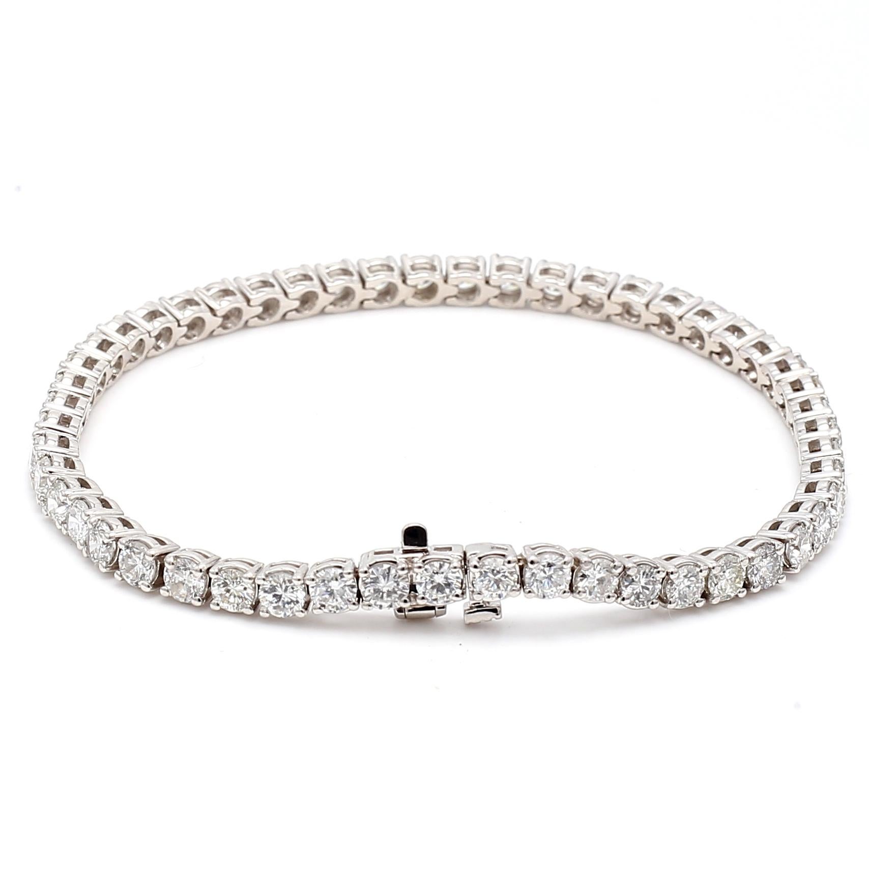 6.51 Carat Round Brilliant Diamond 14 Karat White Gold Tennis Bracelet For Sale 1