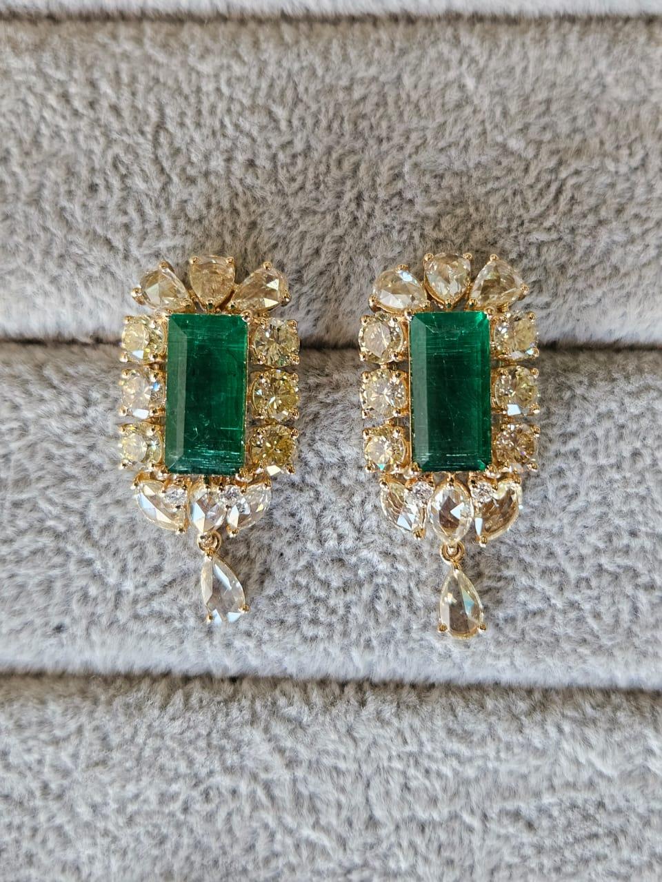 6.51 carats, natural Zambian Emeralds & Yellow Rose Cut Diamonds Dangle Earrings In New Condition In Hong Kong, HK
