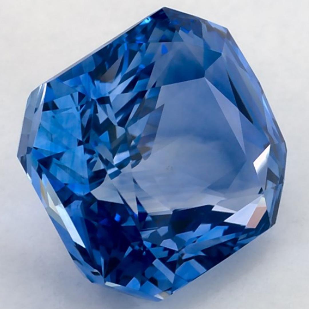 Taglio radiant 6,51 carati di zaffiro blu radiante certificato, gemma sciolta in vendita