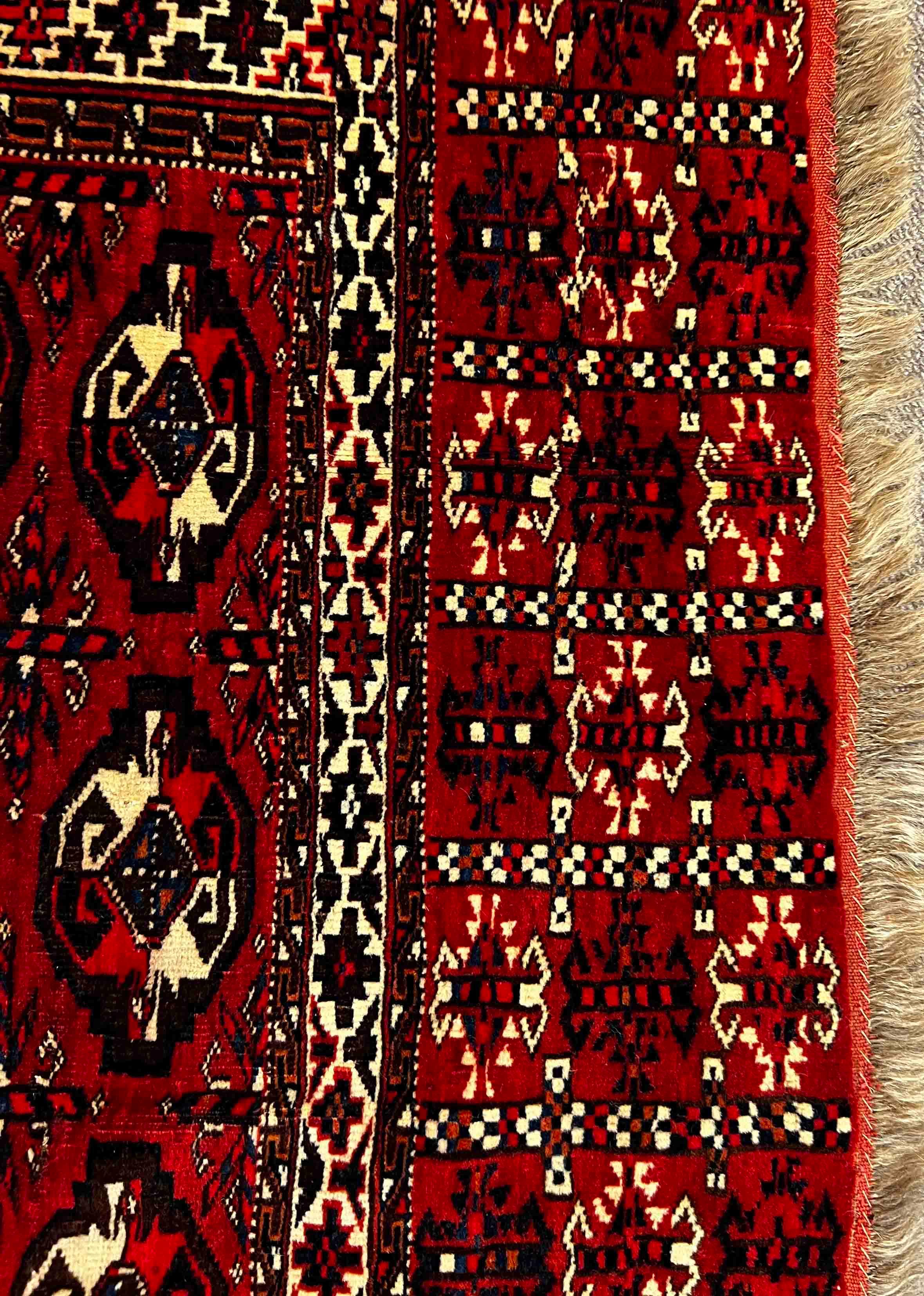 651 - Turkmène Tekke Chuval Teppich:: 19. Jahrhundert im Angebot 1