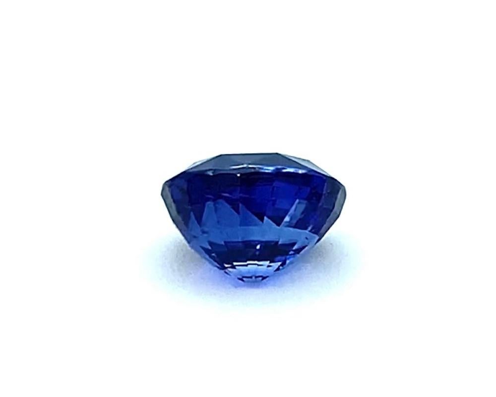 6.52 Carat Blue Sapphire Oval, Unset Loose Gemstone, GIA Certified  6