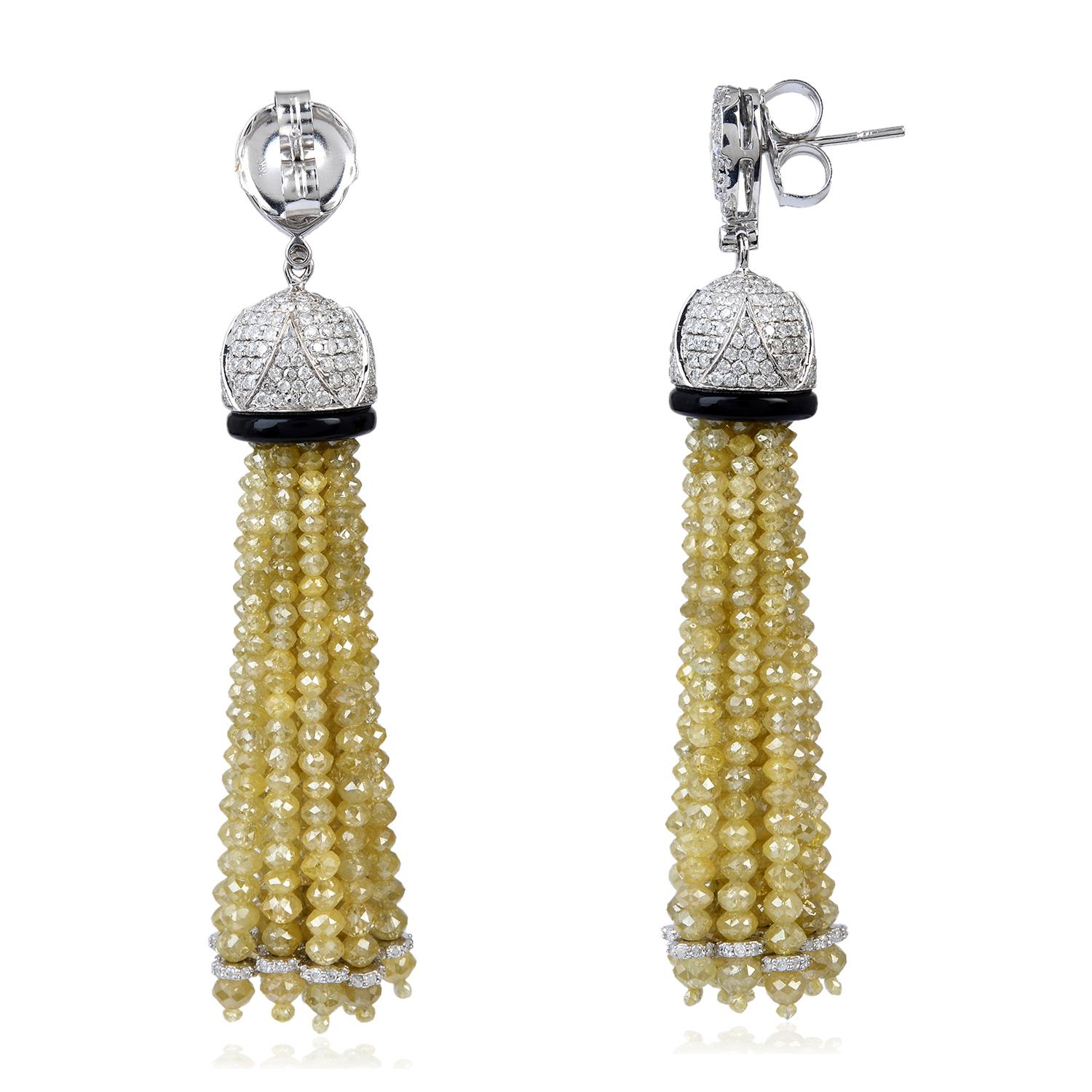 These stunning tassel earrings are handmade in 18-karat gold.  It is set with 2.35 carats onyx and 65.26 carats of glittering diamonds.

FOLLOW  MEGHNA JEWELS storefront to view the latest collection & exclusive pieces.  Meghna Jewels is proudly