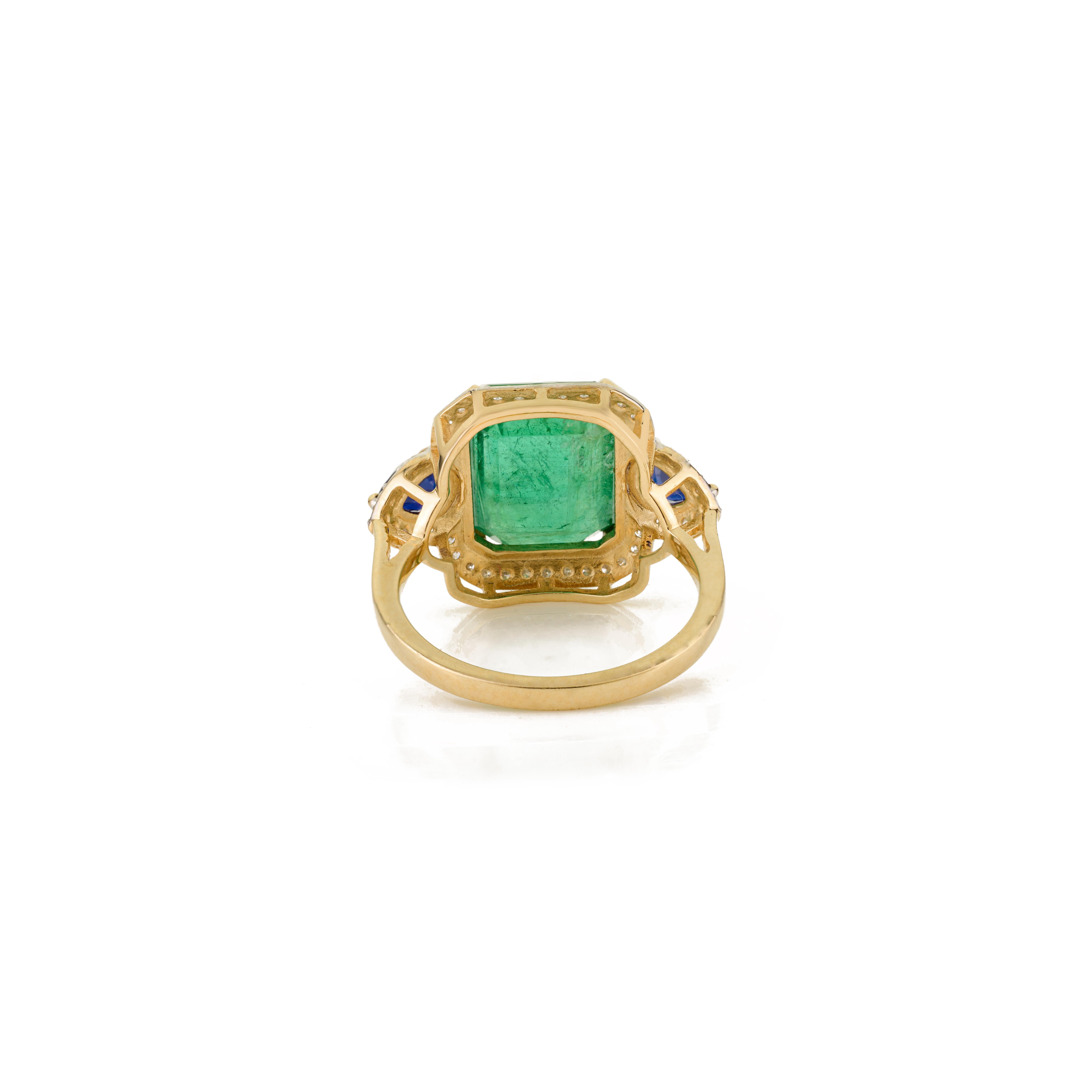 Im Angebot: 6,53 Karat Smaragd Saphir und Diamant Statement Cocktail Ring in 14K Gelb () 5