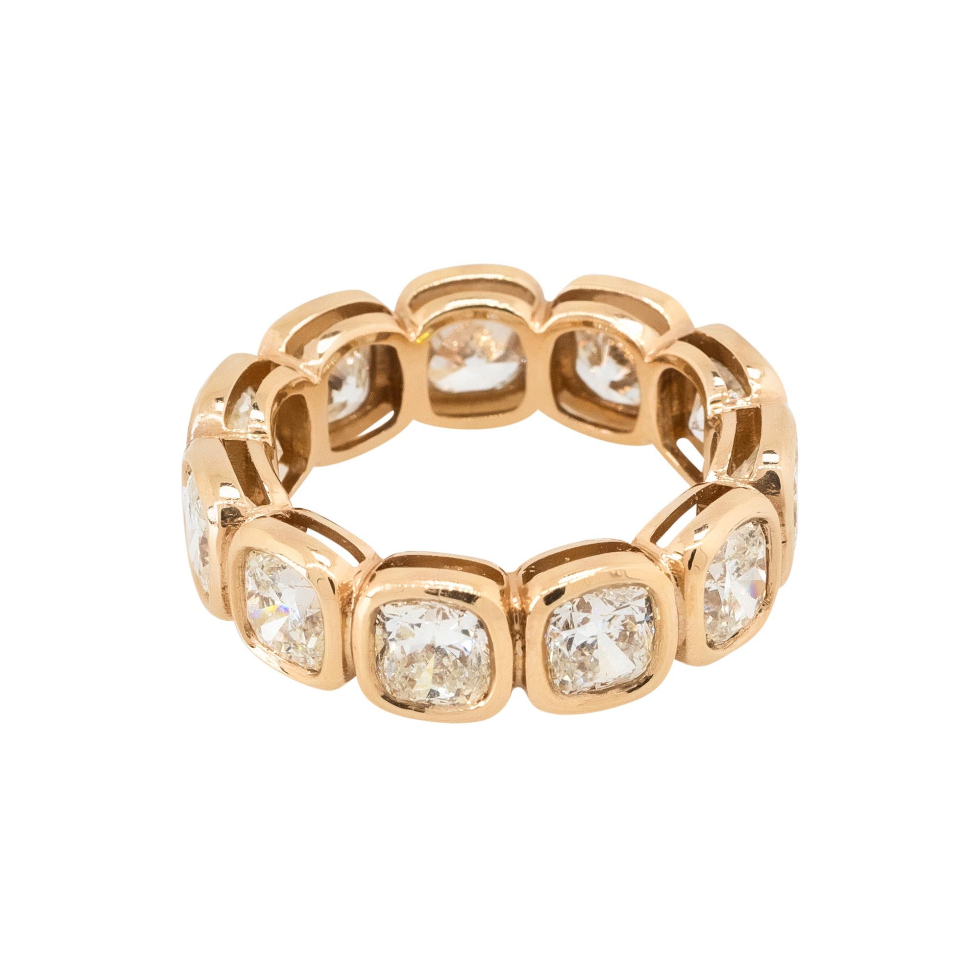 Taglio radiant Nature 6,53 carati di diamanti taglio radiante con castone incastonato in una fascia a eternità da 18 carati In magazzino in vendita
