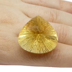 65,36ct Citrino giallo a nido d'ape a forma di pera dal Brasile