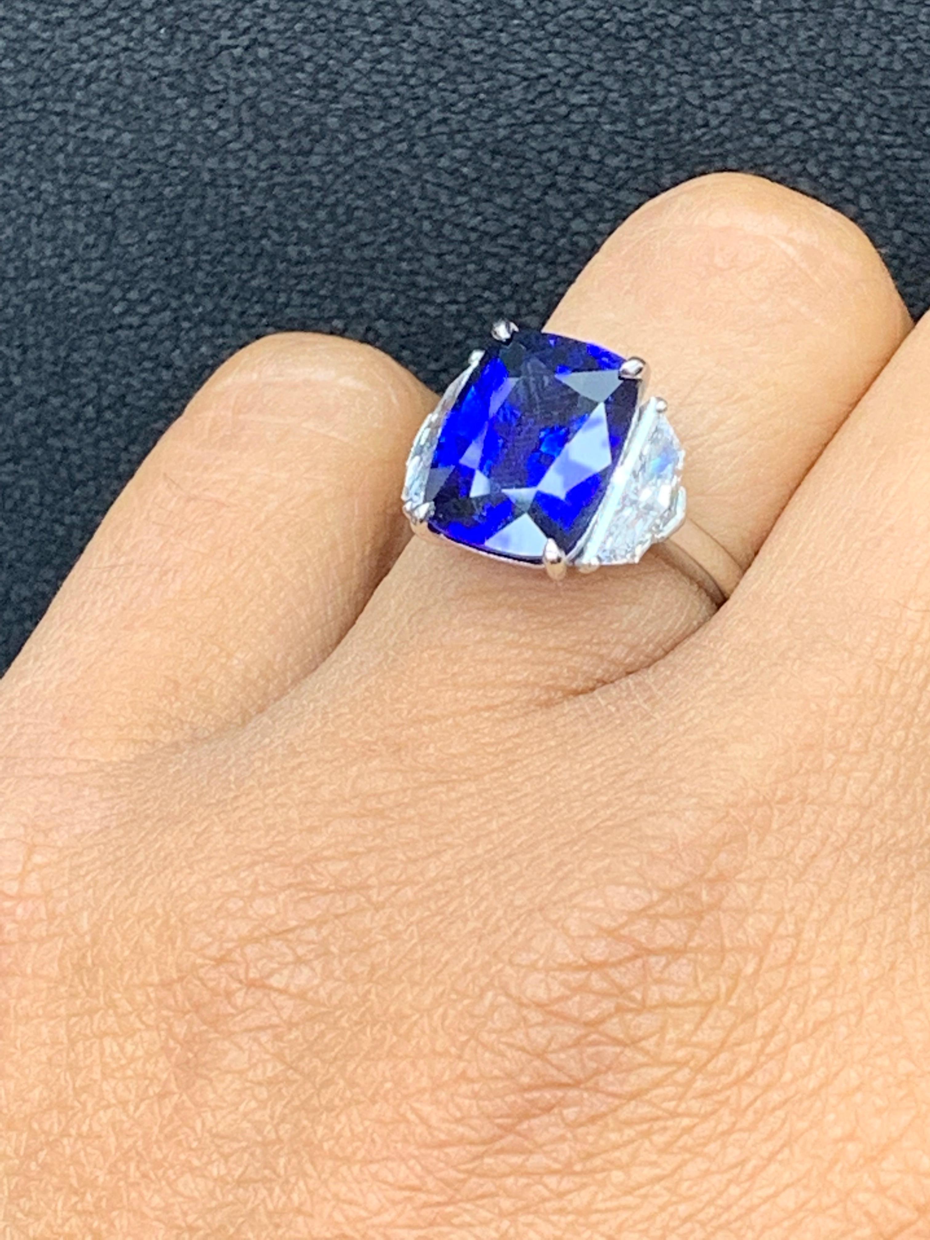 6.54 Carat Blue Sapphire and Diamond Three-Stone Engagement Ring in Platinum For Sale 10