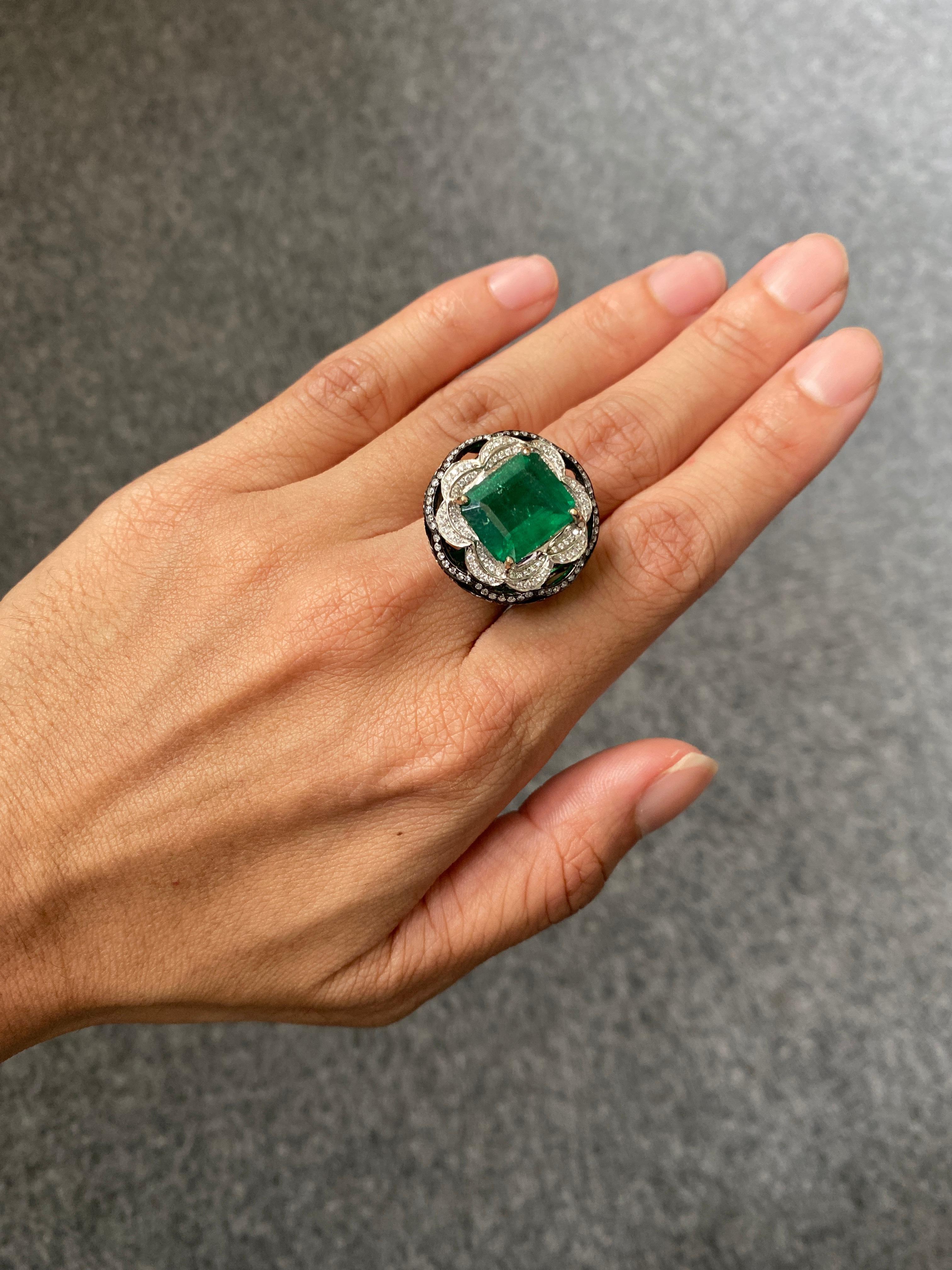 6.54 Carat Emerald and Diamond Cocktail Engagement Ring For Sale 1