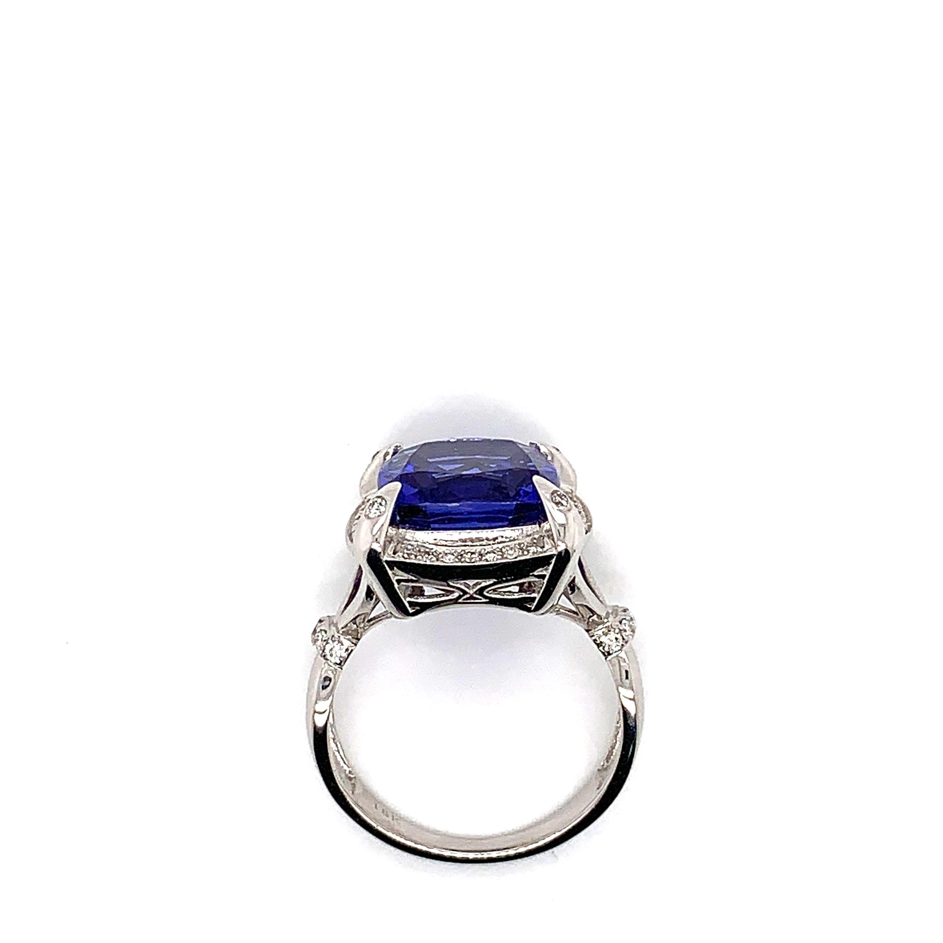 6.549 Carat Cushion Shaped Tanzanite Ring in 18 Karat White Gold with Diamonds In New Condition For Sale In Hong Kong, HK