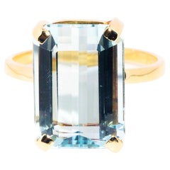 6.55 Carat Bright Light Blue Emerald Cut Vintage Aquamarine Solitaire Ring