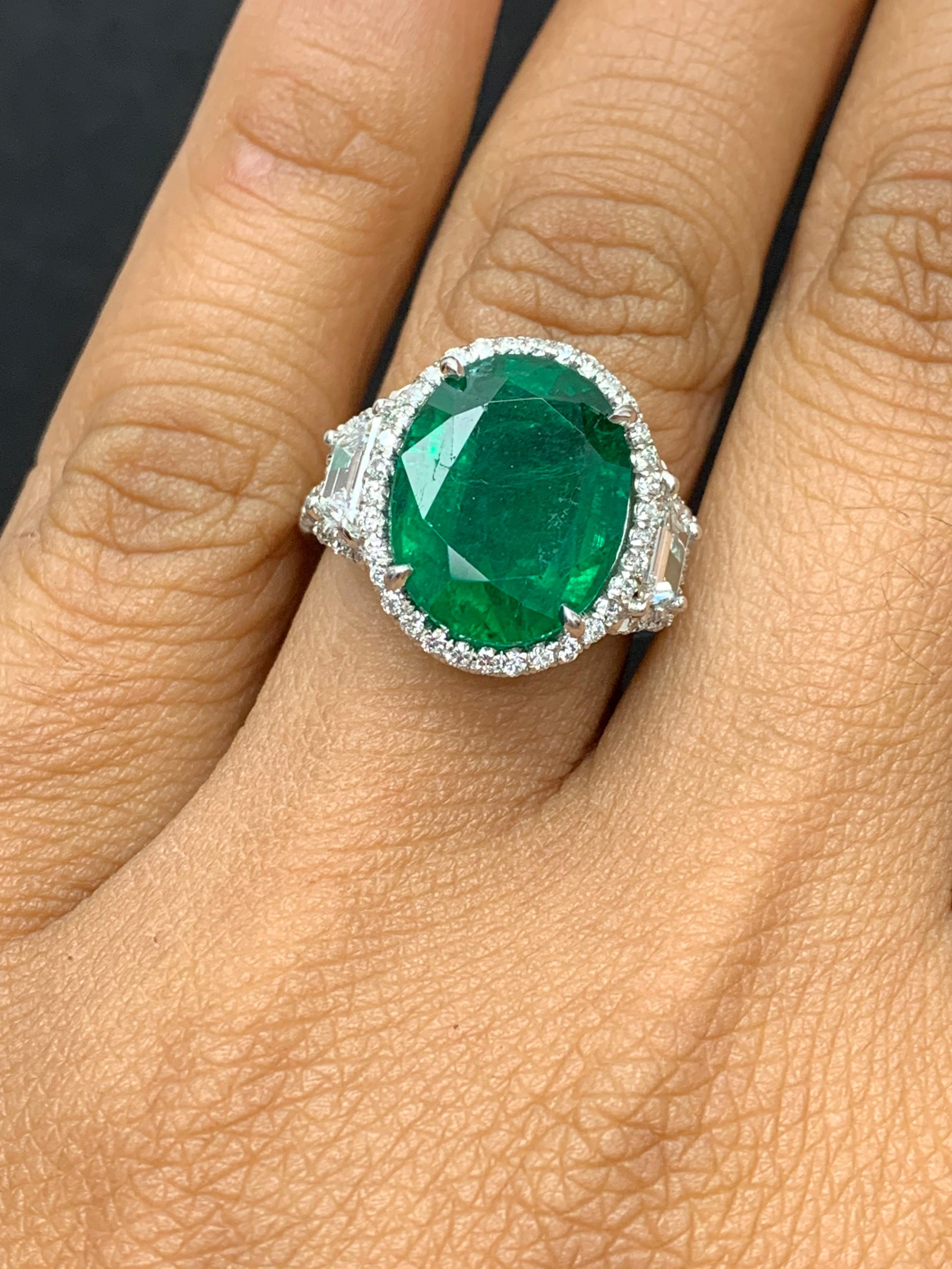 6.55 Carat Cushion Cut Emerald and Diamond Engagement Ring in Platinum For Sale 12