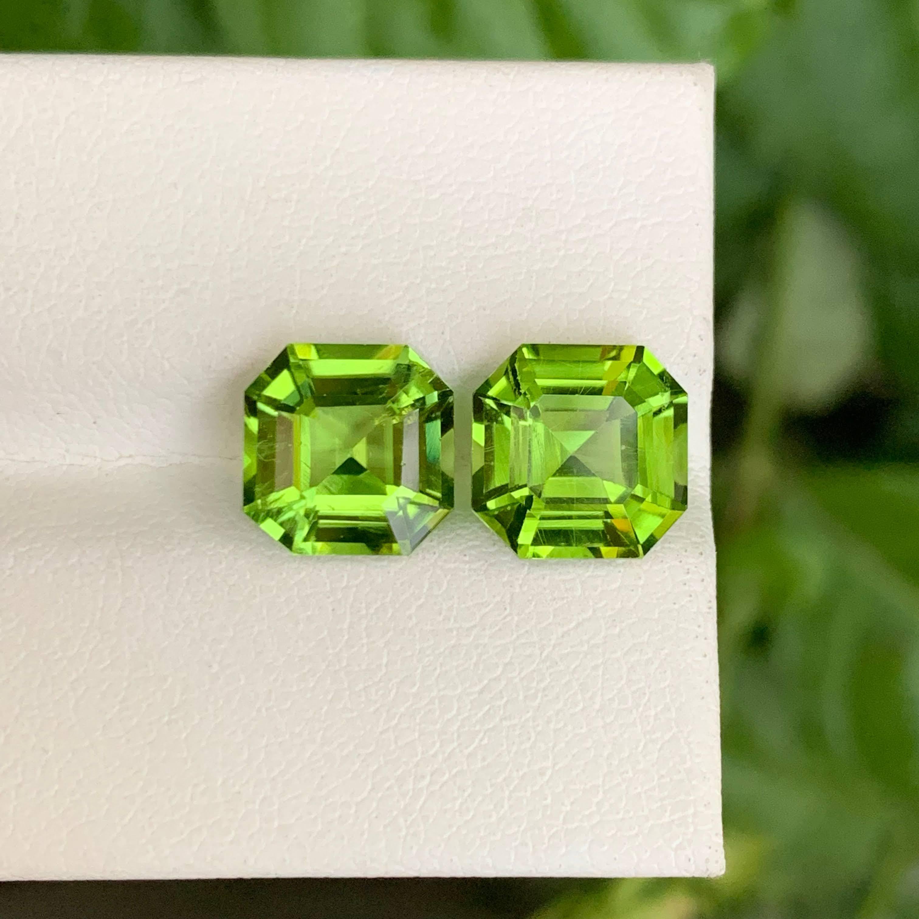 Femenino o masculino Gema paquistaní suelta de peridoto verde manzana de 6,55 quilates naturales, talla Asscher en pareja en venta