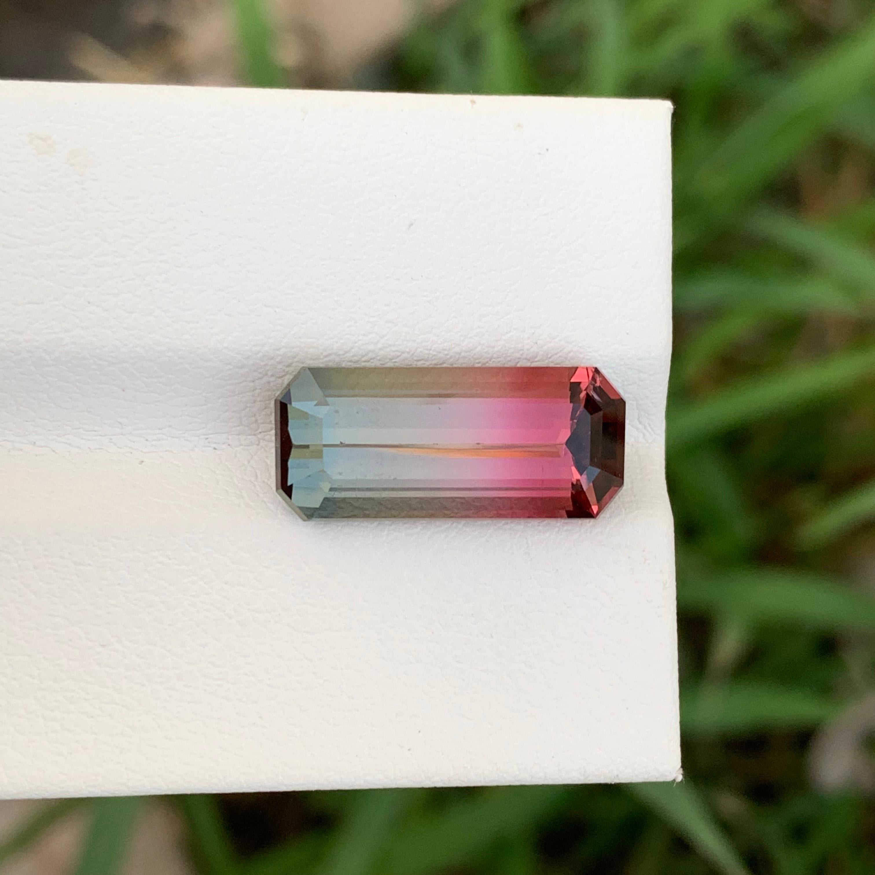 6.55 Karat natürlicher loser, mehrfarbiger Turmalin in Smaragdform für Schmuck im Angebot 1