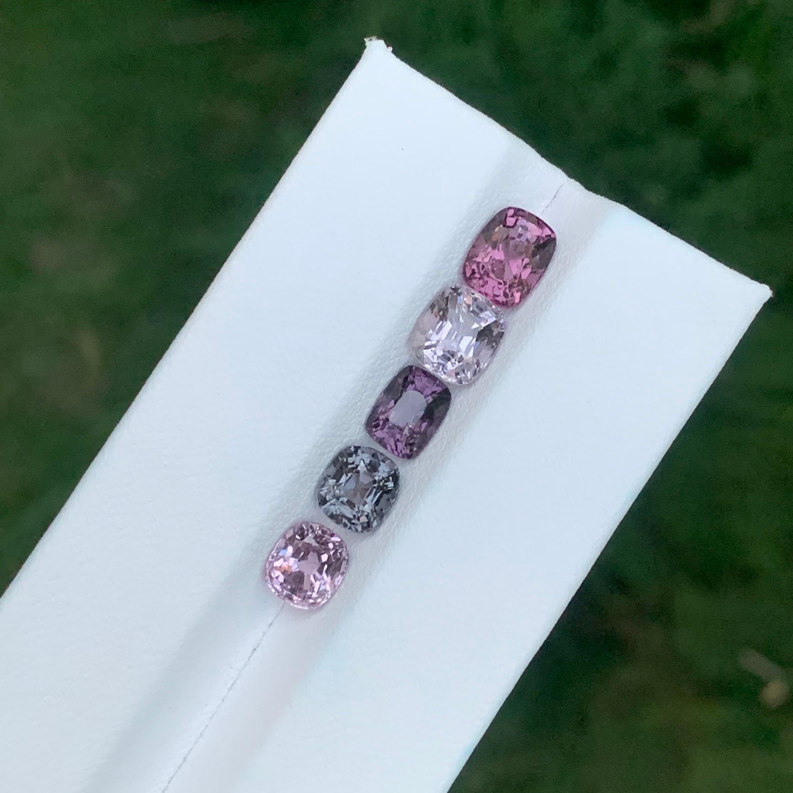 6.55 Karat natürliches loses Spinellgefäß für die Schmuckherstellung (Arts and Crafts) im Angebot