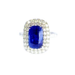 GEMOLITHOS,  6.56 Carat Natural no Kashmir Sapphire & Diamond Ring. 