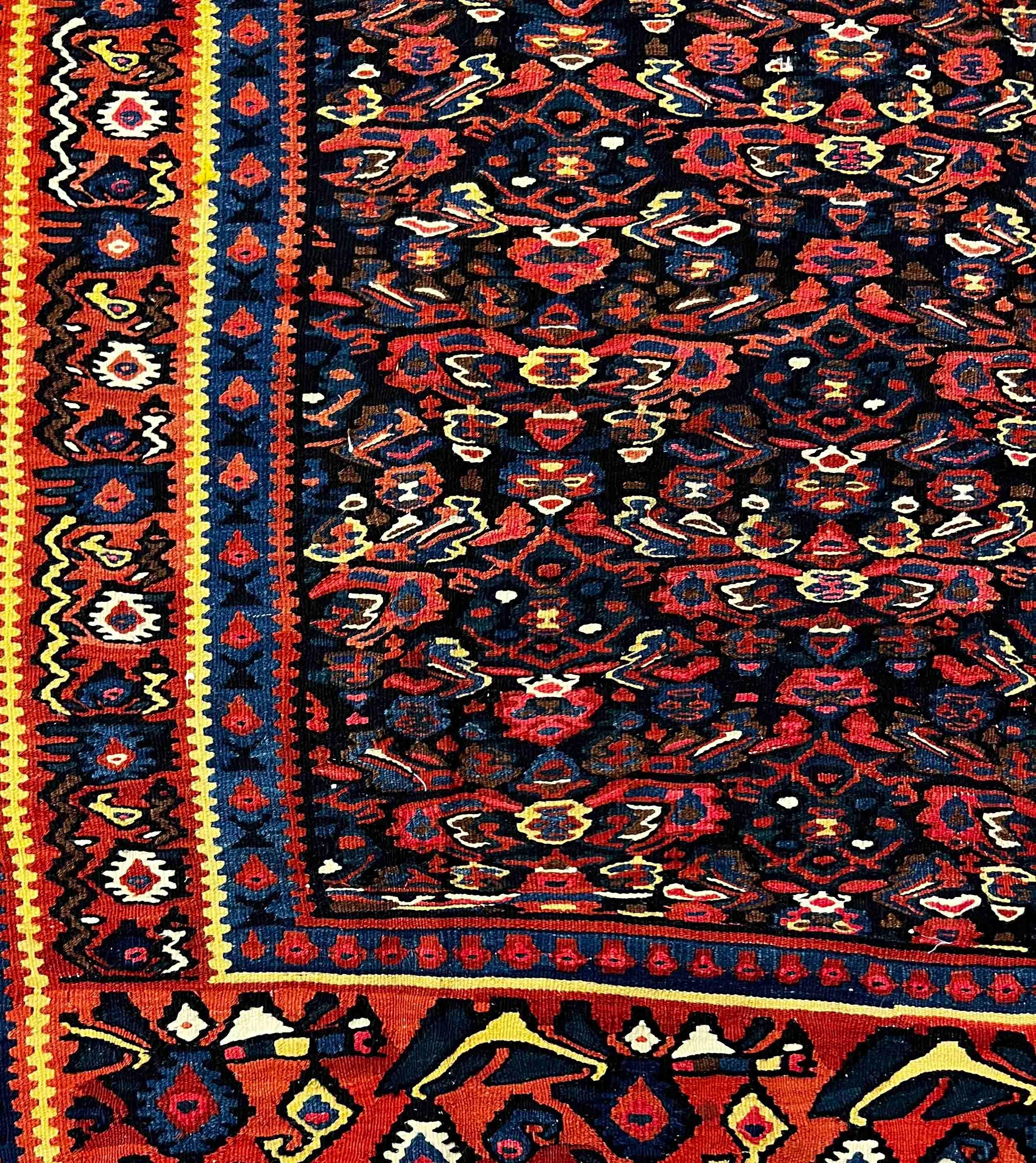 656 - Alter feiner Senneh-Kelim im Angebot 4