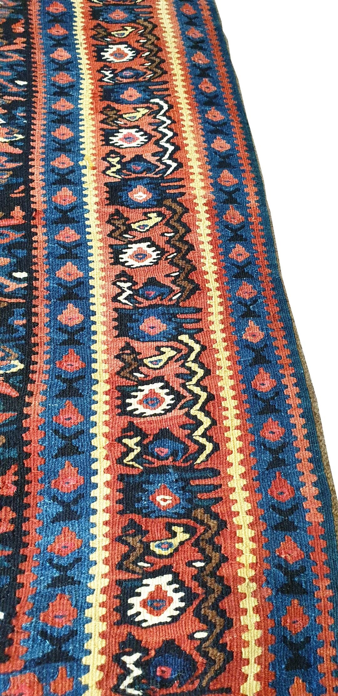 656 - Old Fine Senneh Kilim In Excellent Condition For Sale In Paris, FR