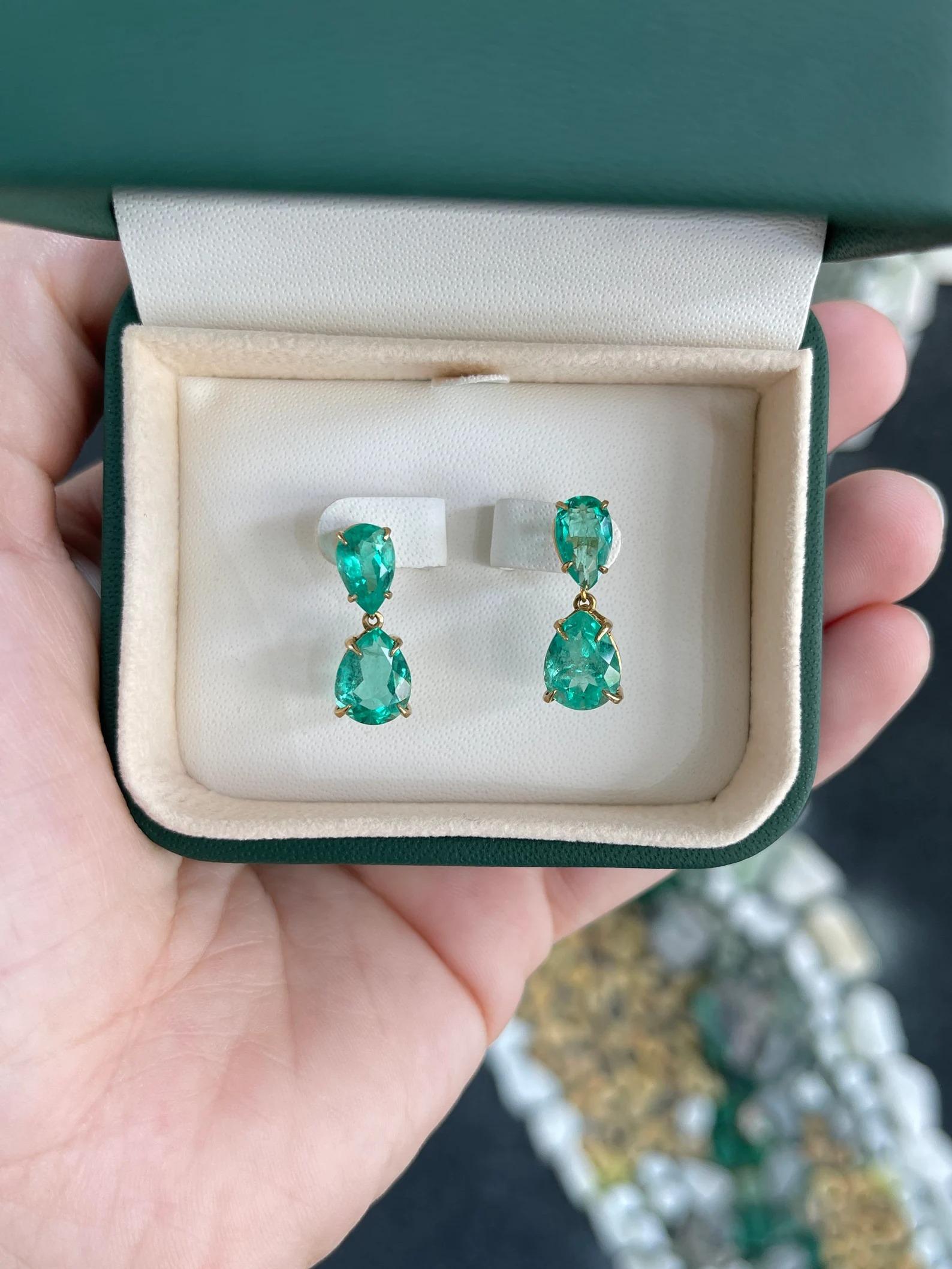 Modern 6.56tcw Jaw Dropping Colombian Emerald Pear Cut Drop Dangle Stud Earrings 18K For Sale