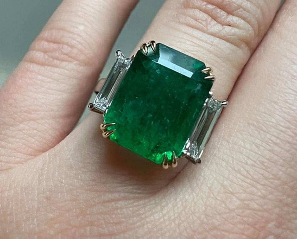 Emerald Cut 6.57 Carat Emerald Three Stone Ring For Sale