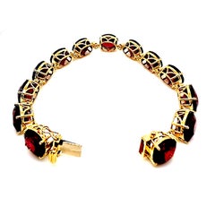 Bracciale in oro giallo con diamanti rotondi da 65,77 carati