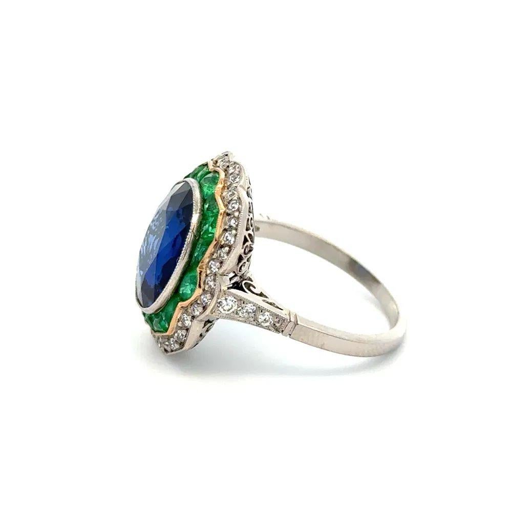 Bague fantaisie en platine avec saphir de Ceylan de 6,58 carats, certifié GIA, diamant et émeraude Pour femmes en vente
