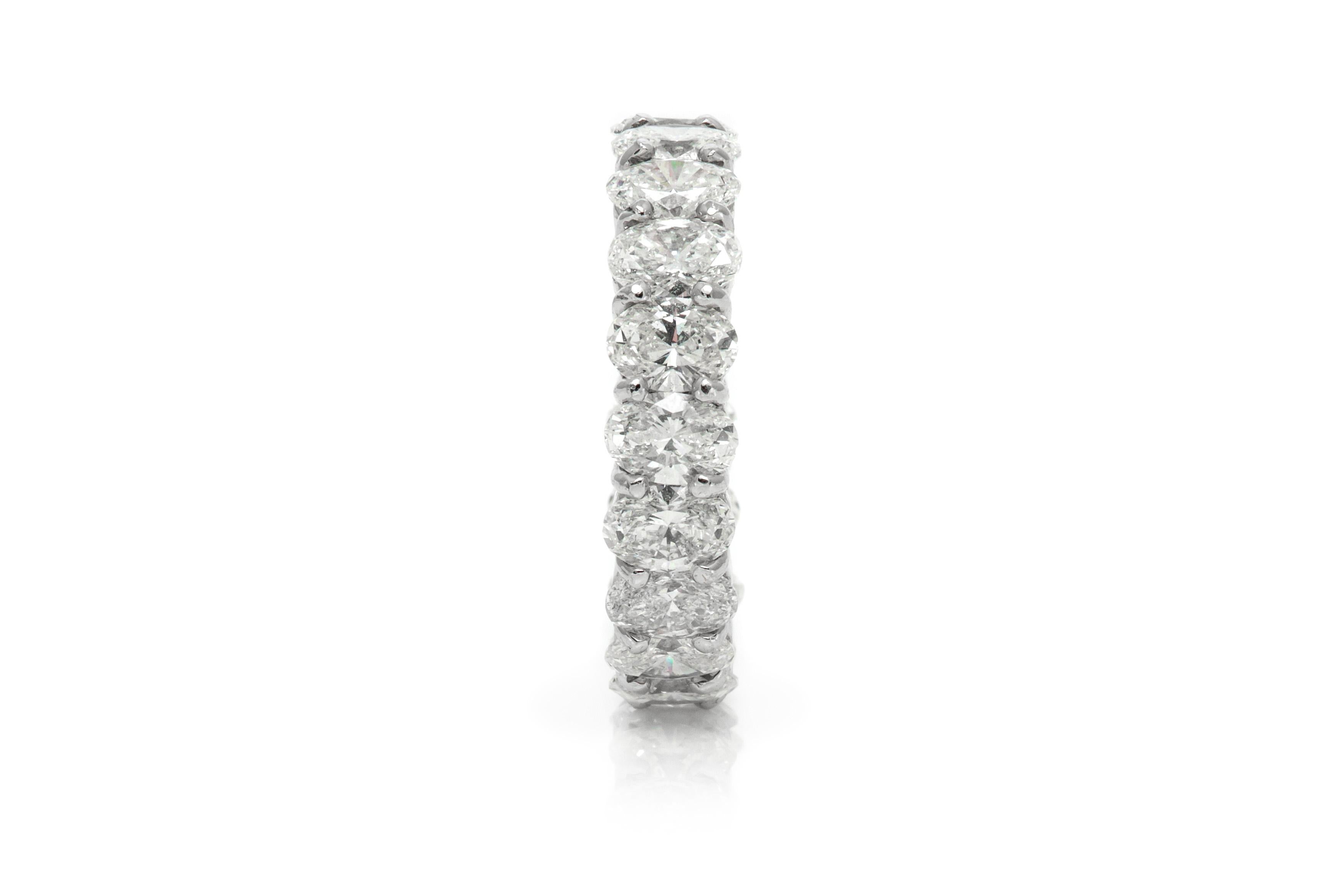 Women's or Men's 6.58 Carat Oval Cut Diamond Eternity Band For Sale