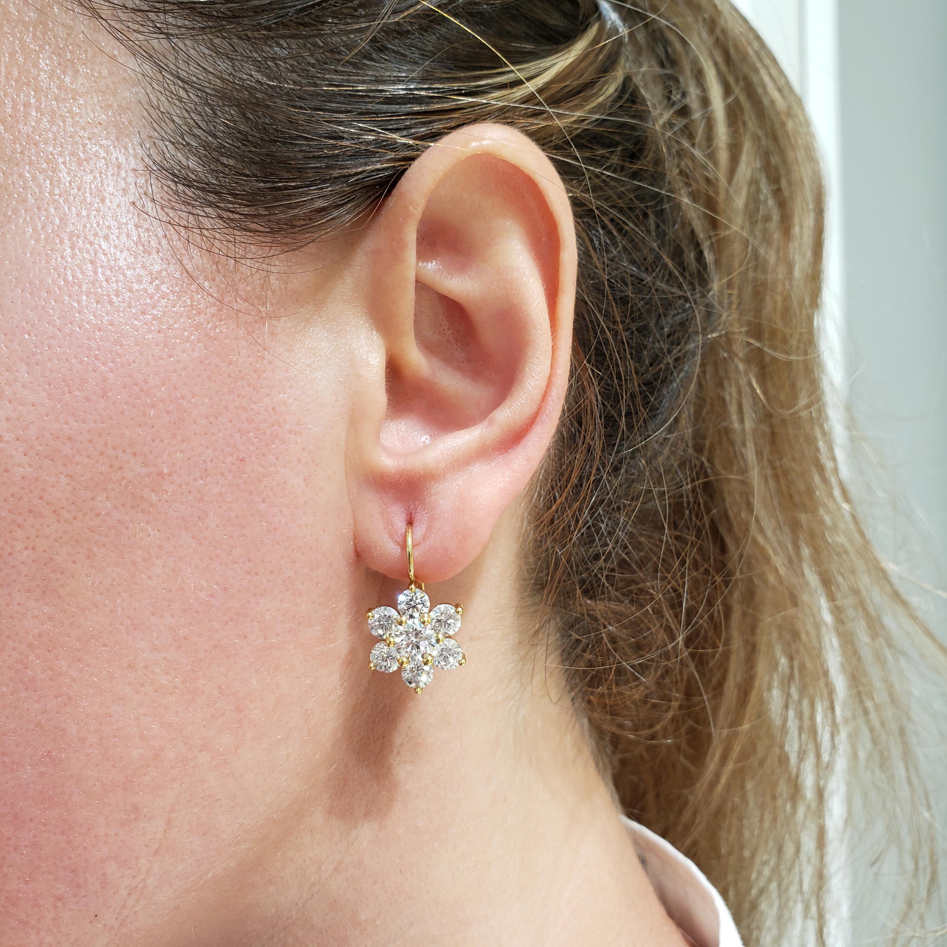 Contemporary Roman Malakov, 6.58 Carat Round Diamond Gold Flower Dangle Earrings