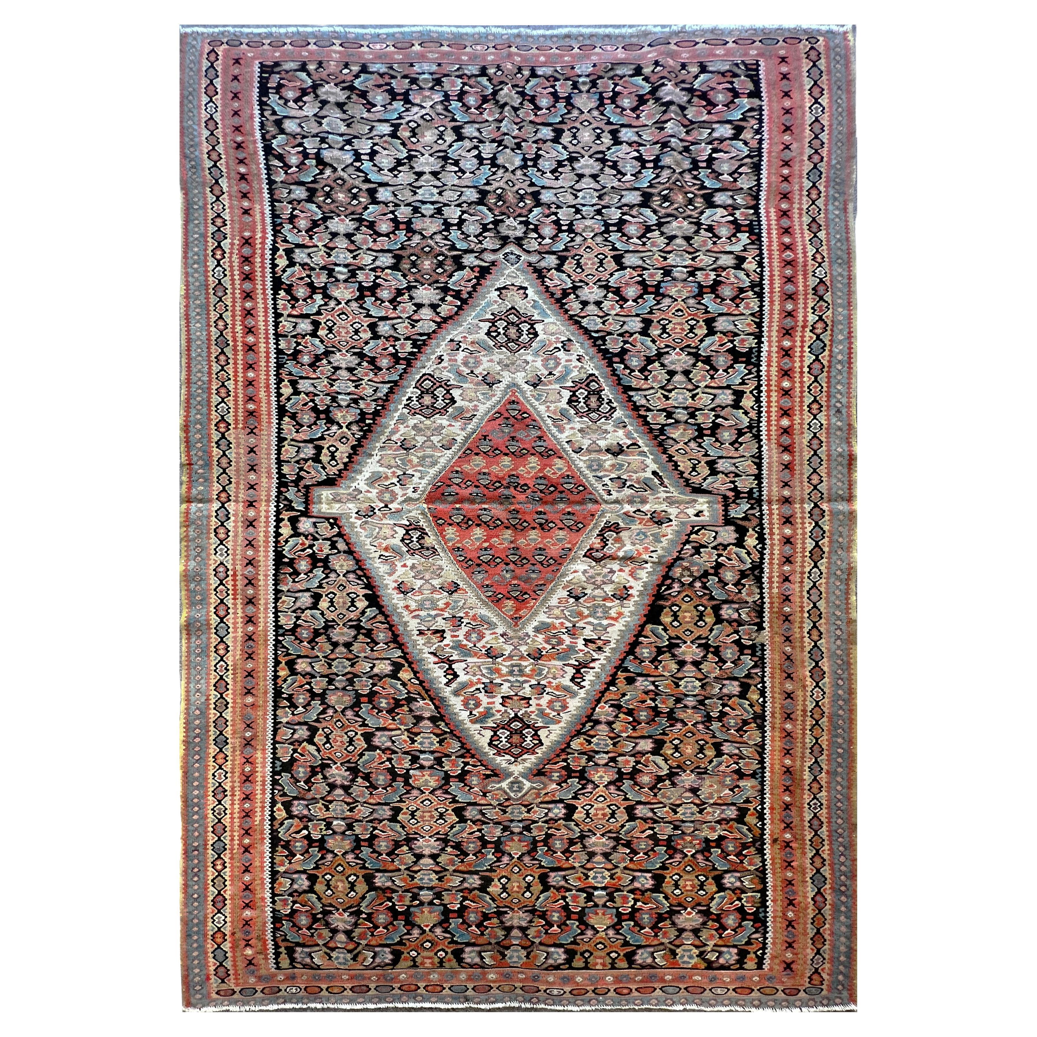 659 – Alter feiner Senneh-Kelim