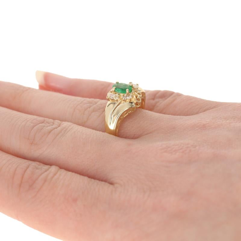 .65ctw Ovalschliff Smaragd & Diamant Ring, 14k Gelbgold Bypass Damen