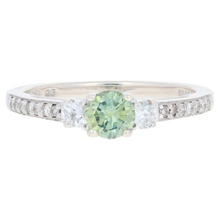 .65ctw Runder Brillant Diamant Verlobungsring Sterling Silber Bläulich Grün