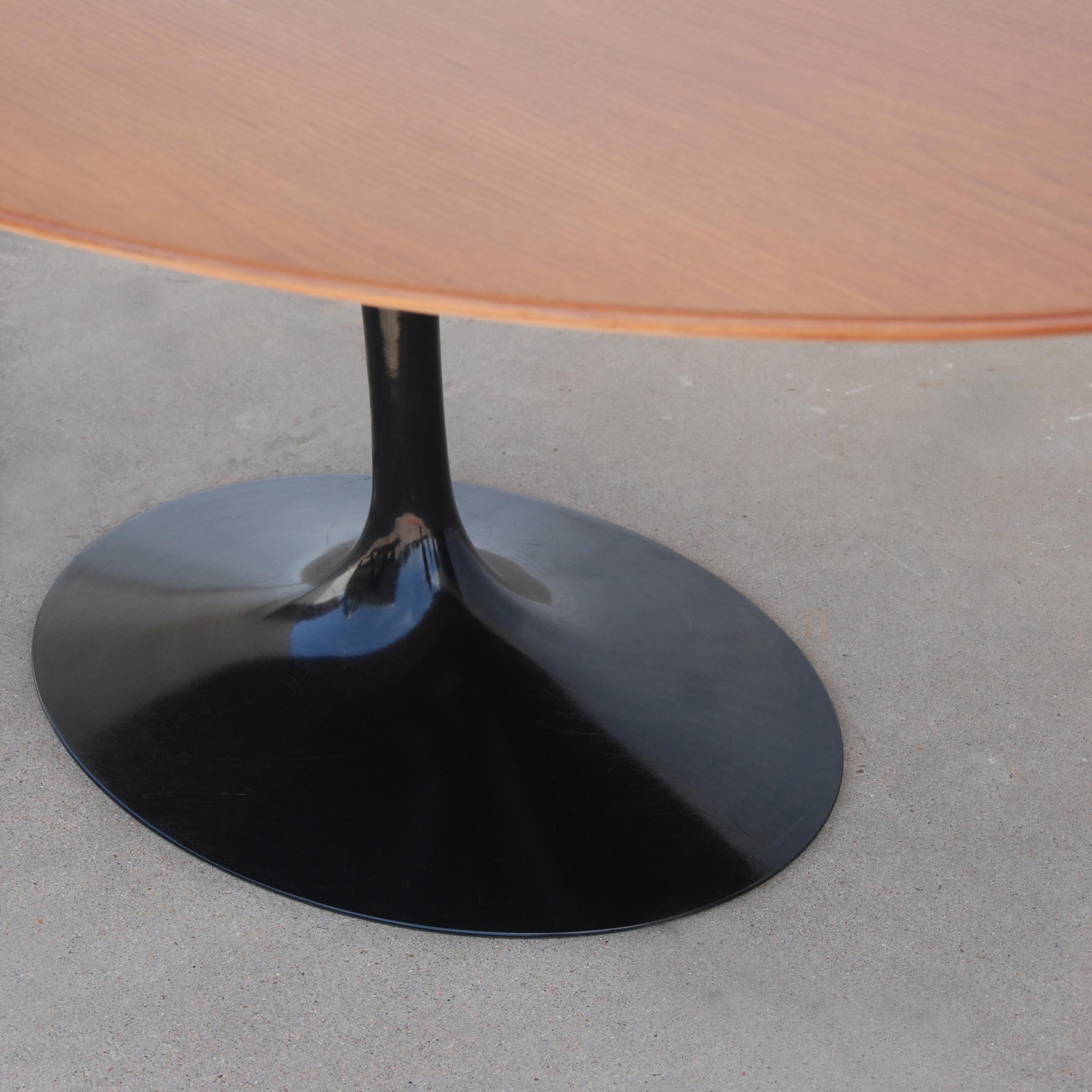 Knoll Saarinen Teak Oval Dining Table 3
