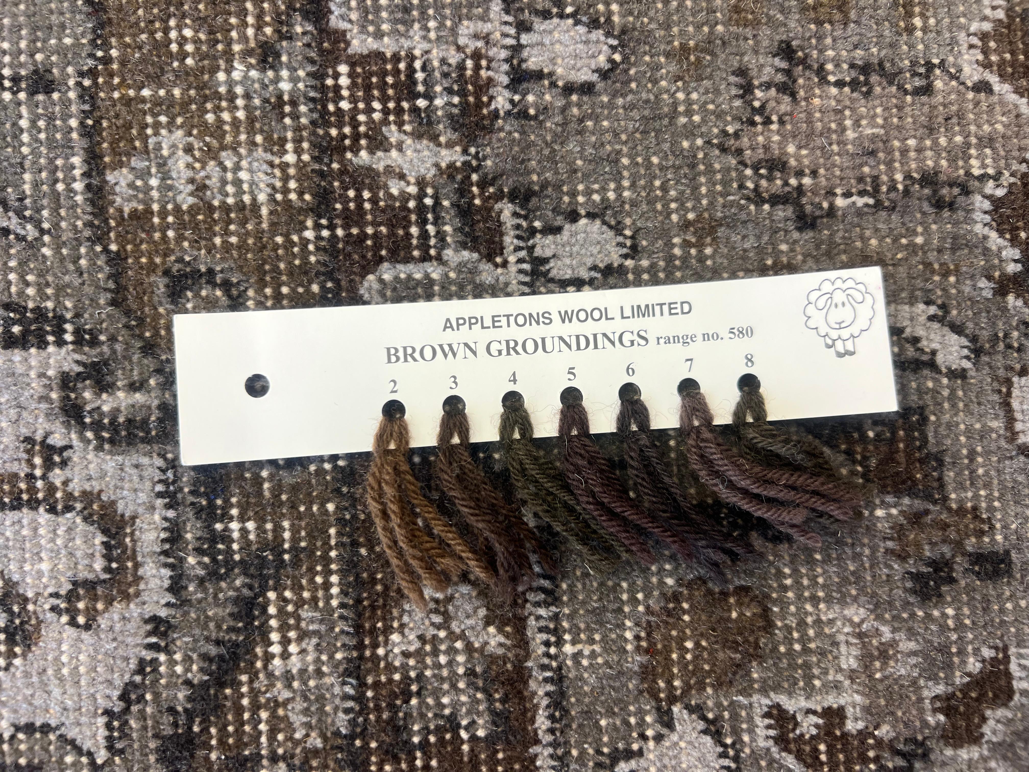 Handgefertigter, 6,5x10 Fuß großer, getufteter Teppich aus türkischer Wolle in Grau, Esszimmerteppich im Angebot 1