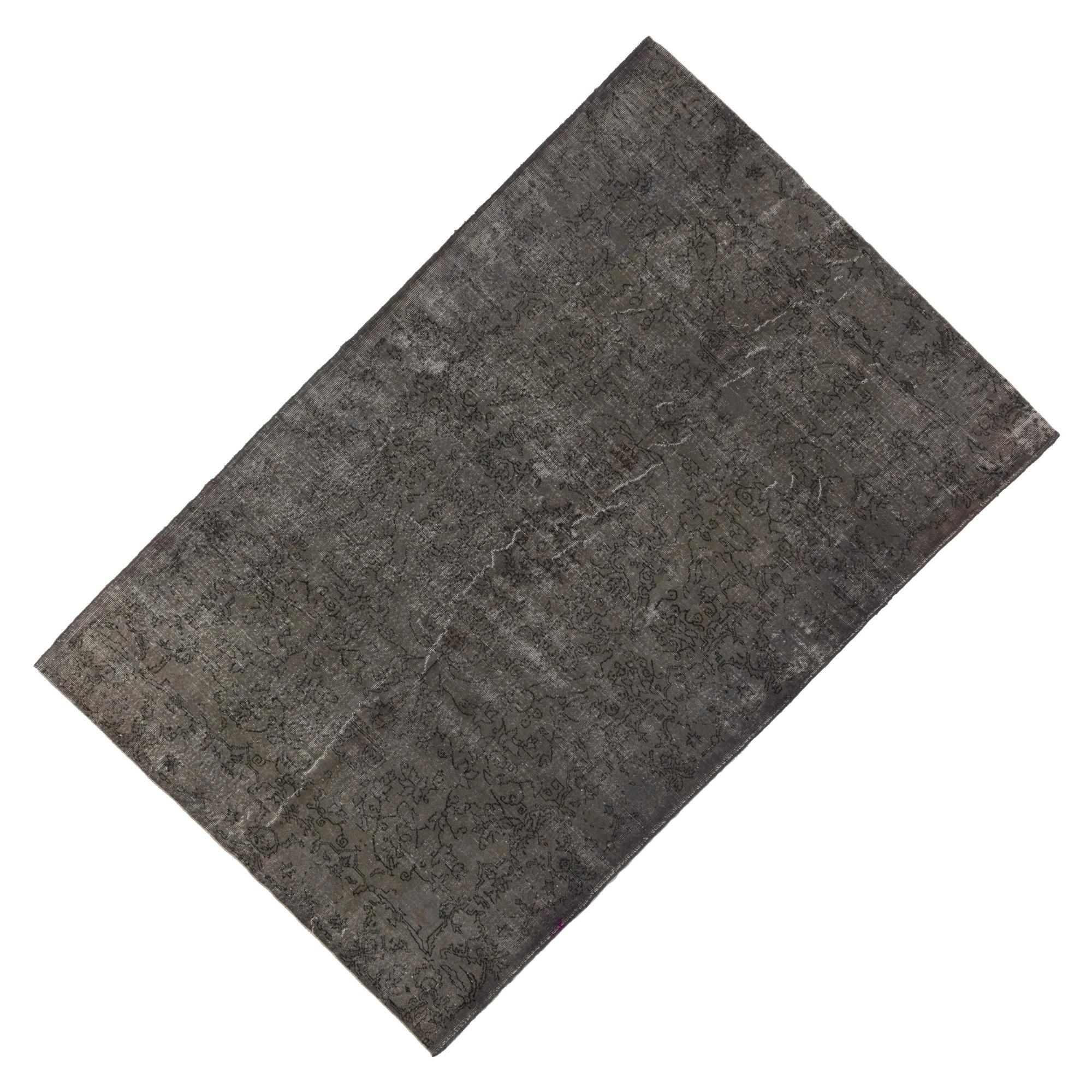 Wool 6.5x10 Ft Vintage Rug in Gray, Hand-Made Carpet for Modern Home and Office Decor For Sale