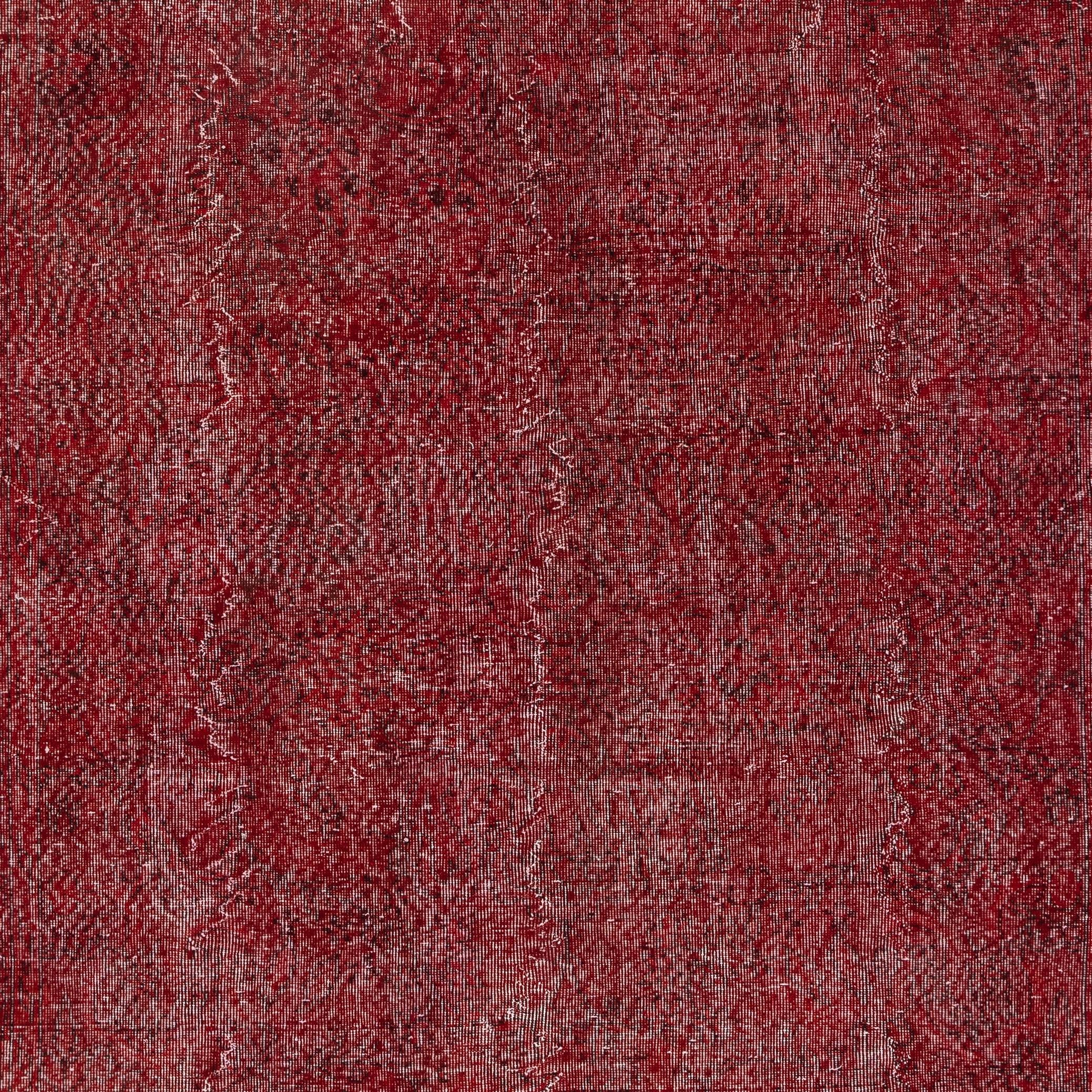 Turco Tappeto Vintage By 6.5x10 Ft. Tappeto rosso sovratinto, fatto a mano per ambienti moderni in vendita