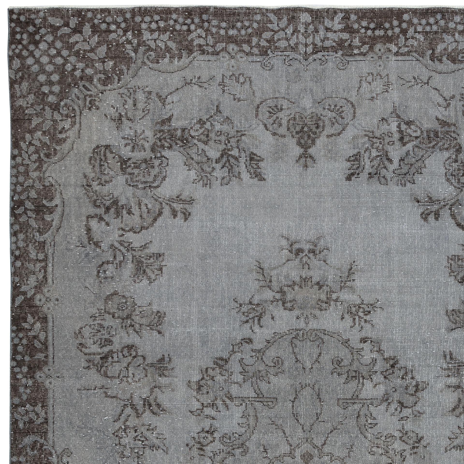 6.5x10.2 Ft Gray Overdyed Vintage Teppich für modernes Interieur. Handgeknüpft in der Türkei im Zustand „Gut“ im Angebot in Spring Valley, NY