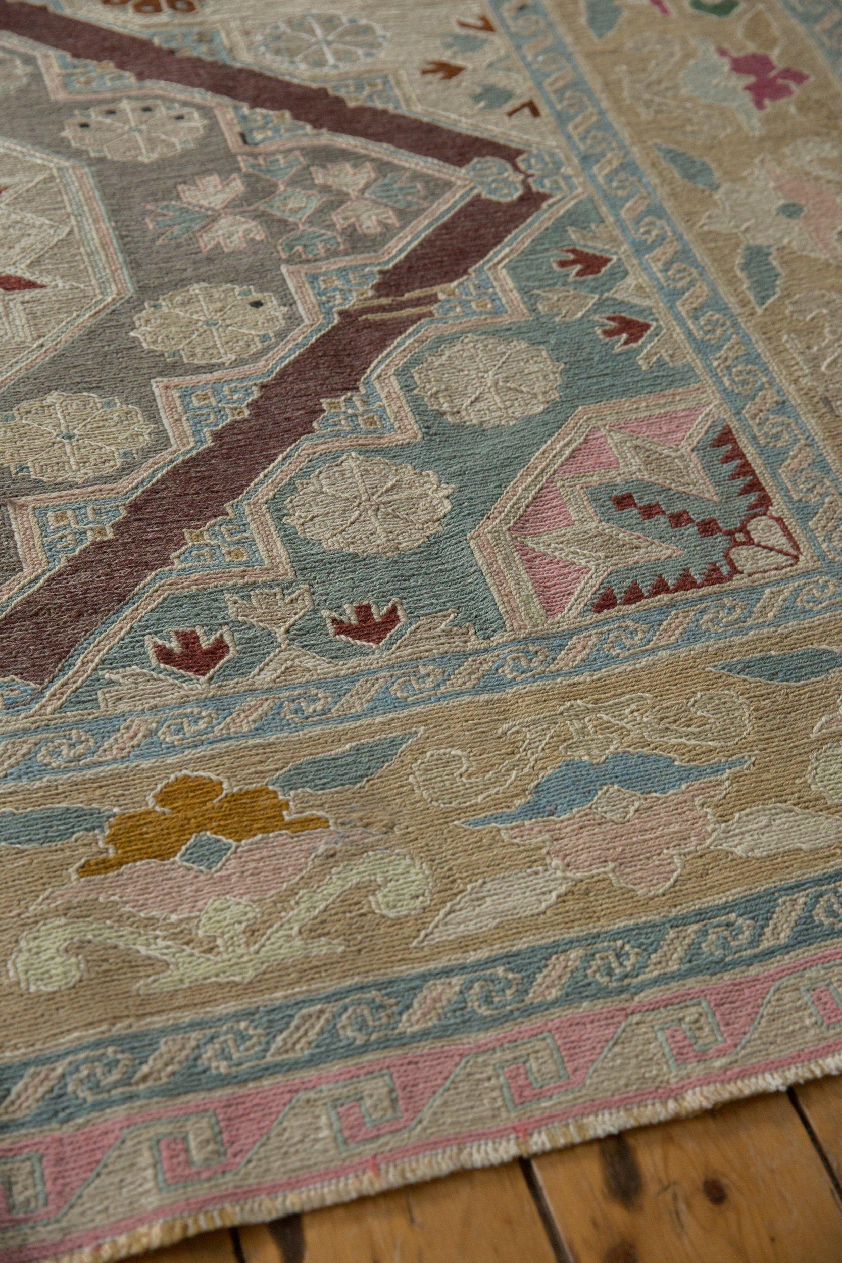 Late 20th Century Vintage Distressed Turkish Soumac Design Carpet For Sale