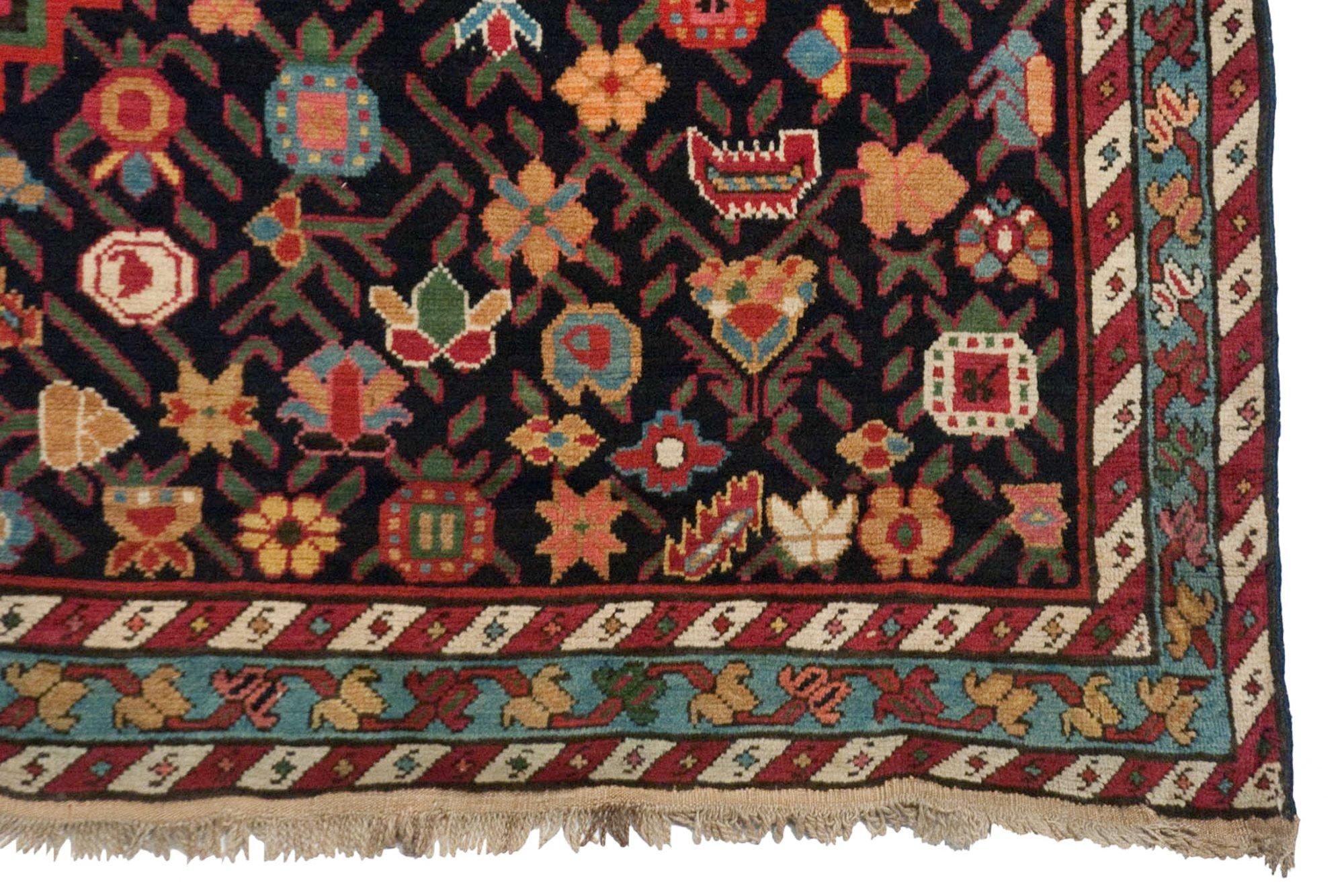 Antiker Karabagh-Teppich-Läufer (Armenisch) im Angebot