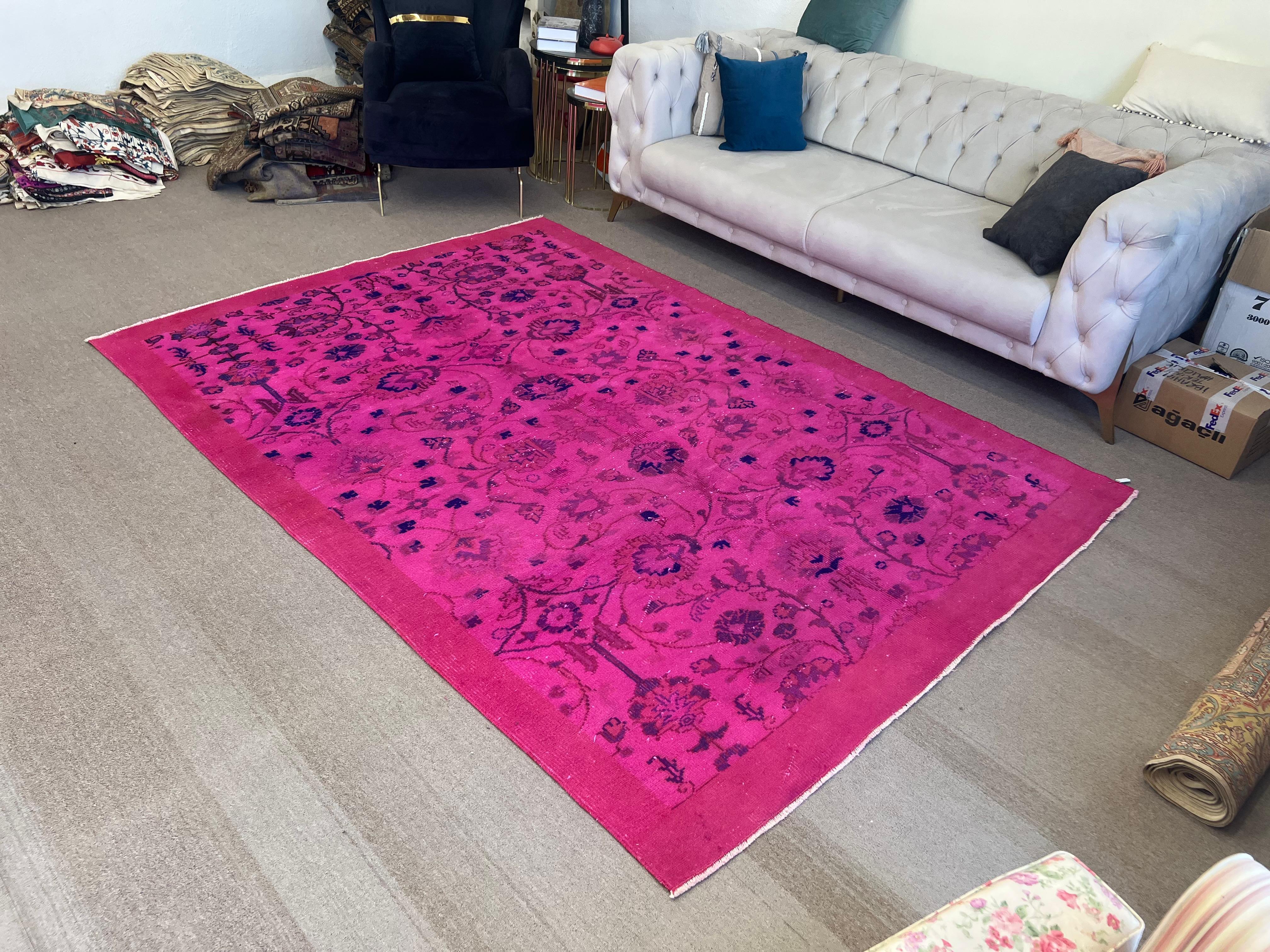 6.5x9 Ft Tapis turc rose fait à la main avec Botanical Garden Design & Solid Border Bon état - En vente à Spring Valley, NY
