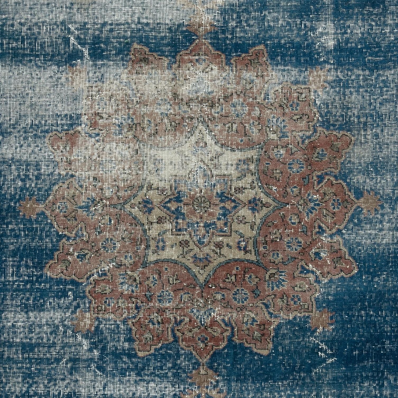 Annodato a mano Tappeto per grandi aree 6.5x9.7 Ft Vintage Handmade. Tappeto turco unico nel suo genere in vendita