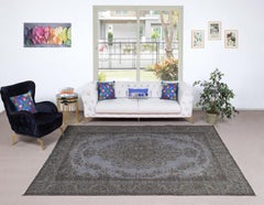 Tappeto vintage sovratinto grigio 6.5x9.8 Ft per interni moderni. Annodato a mano in Turchia